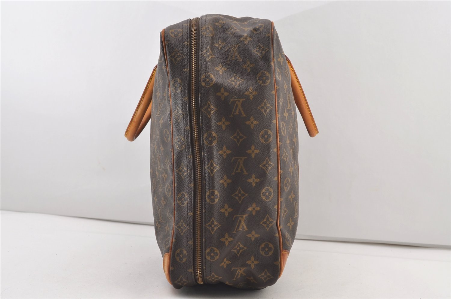 Authentic Louis Vuitton Monogram Sirius 50 Travel Boston Bag M41406 LV 2746J