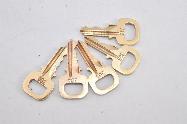 Authentic Louis Vuitton Padlock & Keys 10Set LV 2746L