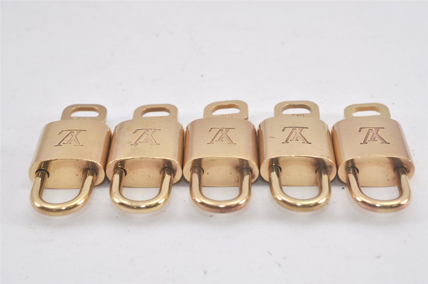 Authentic Louis Vuitton Padlock & Keys 10Set LV 2746L