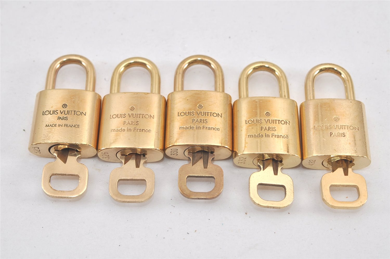 Authentic Louis Vuitton Padlock & Keys 10Set LV 2748L