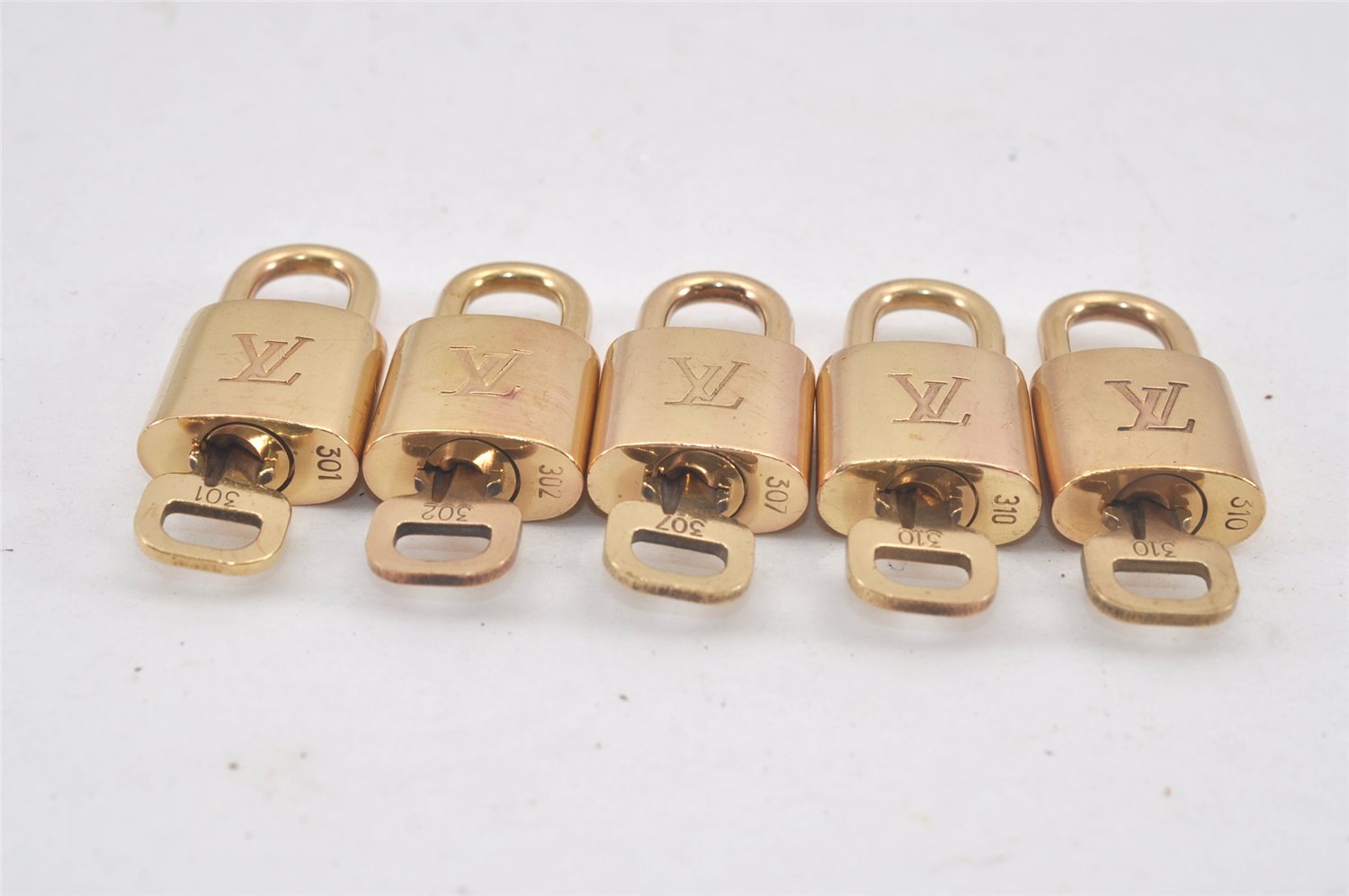 Authentic Louis Vuitton Padlock & Keys 10Set LV 2749L