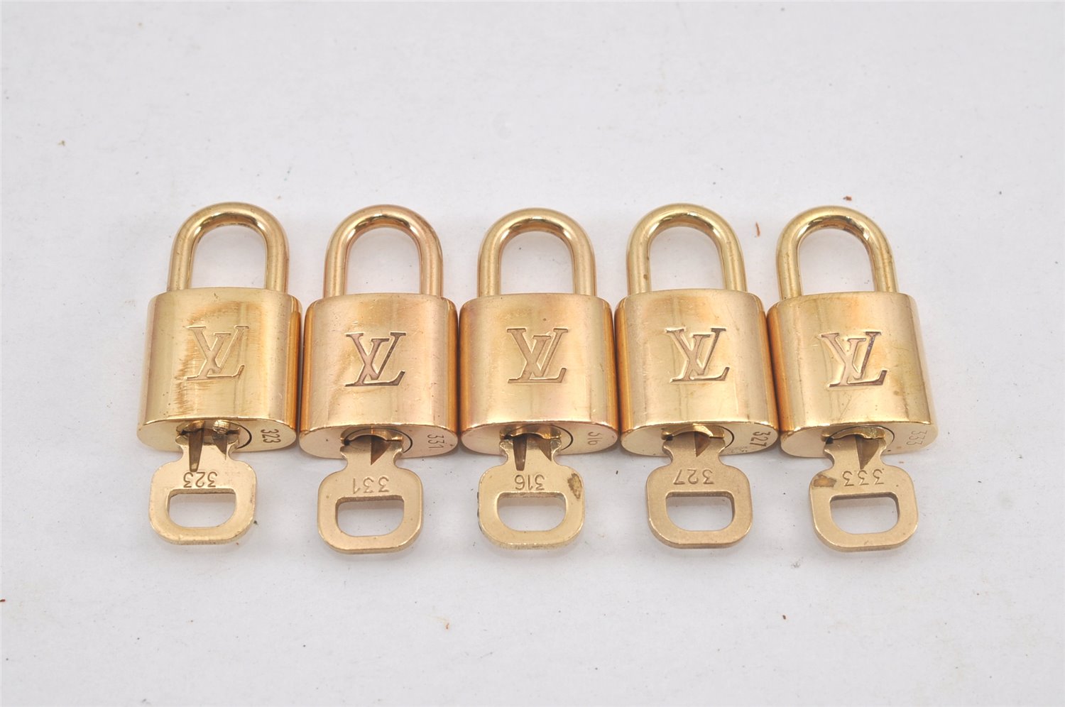 Authentic Louis Vuitton Padlock & Keys 10Set LV 2749L