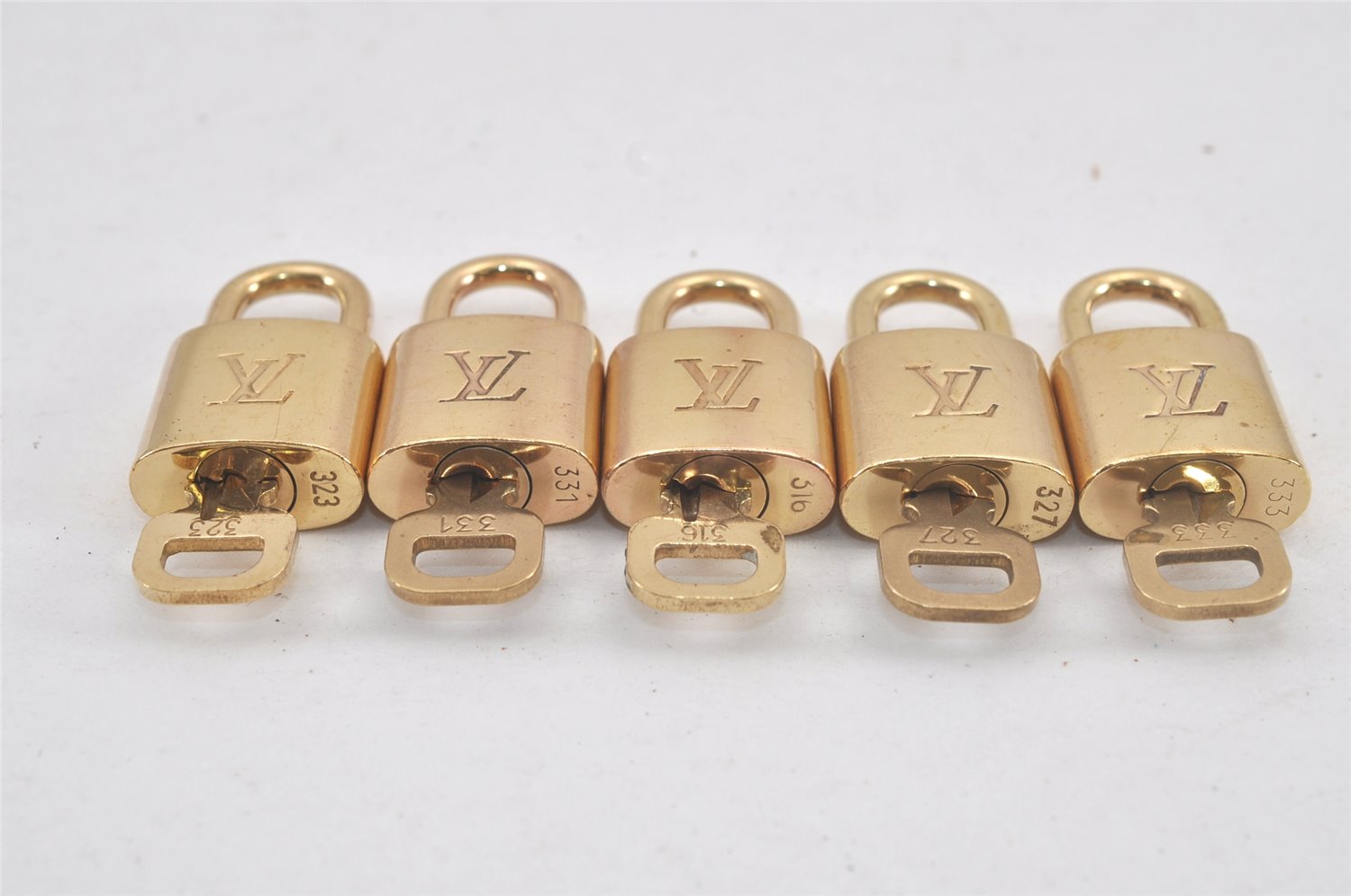 Authentic Louis Vuitton Padlock & Keys 10Set LV 2749L