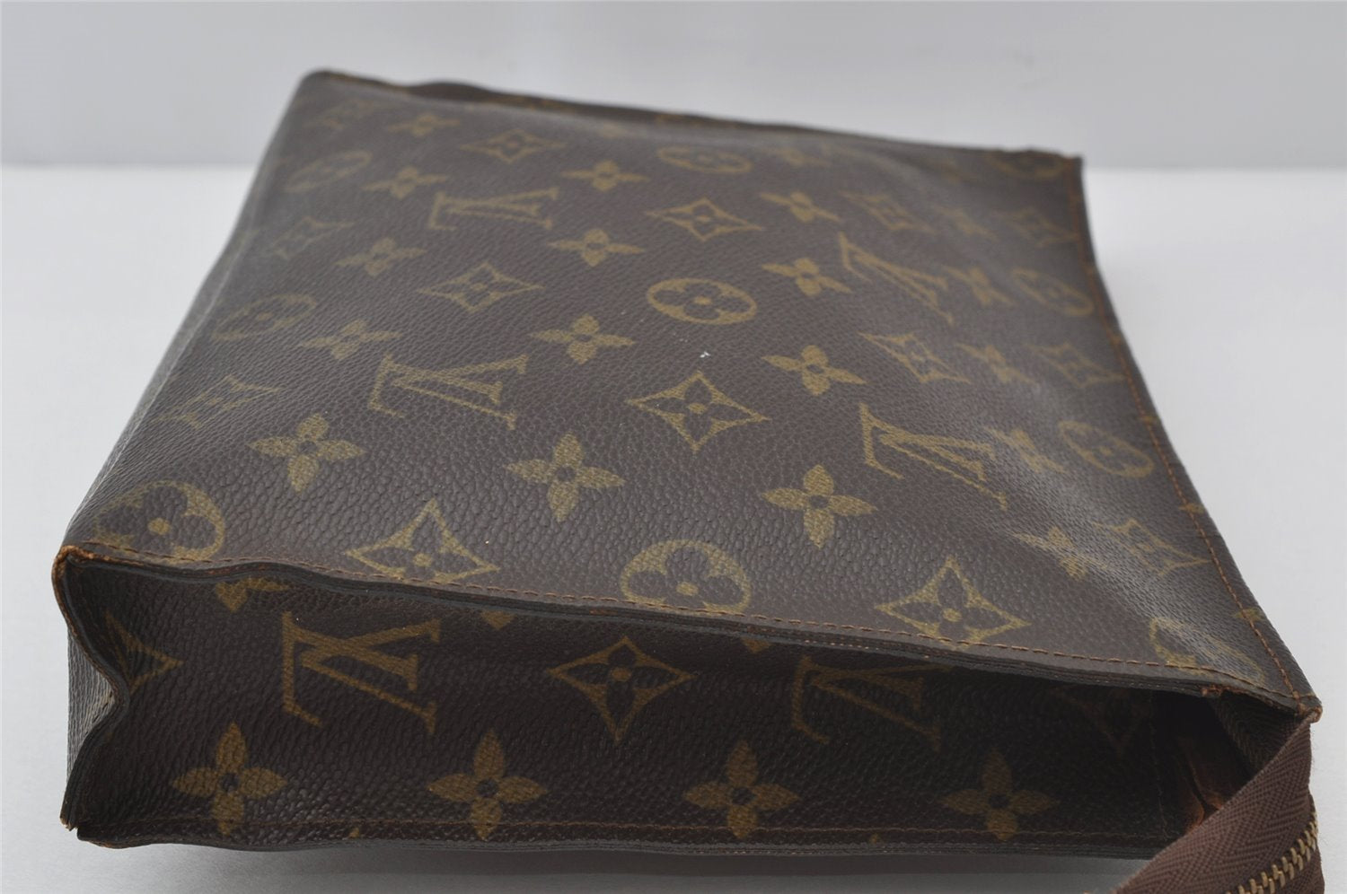 Auth Louis Vuitton Monogram Poche Toilette 26 Cosmetics Pouch Old Model LV 2751J