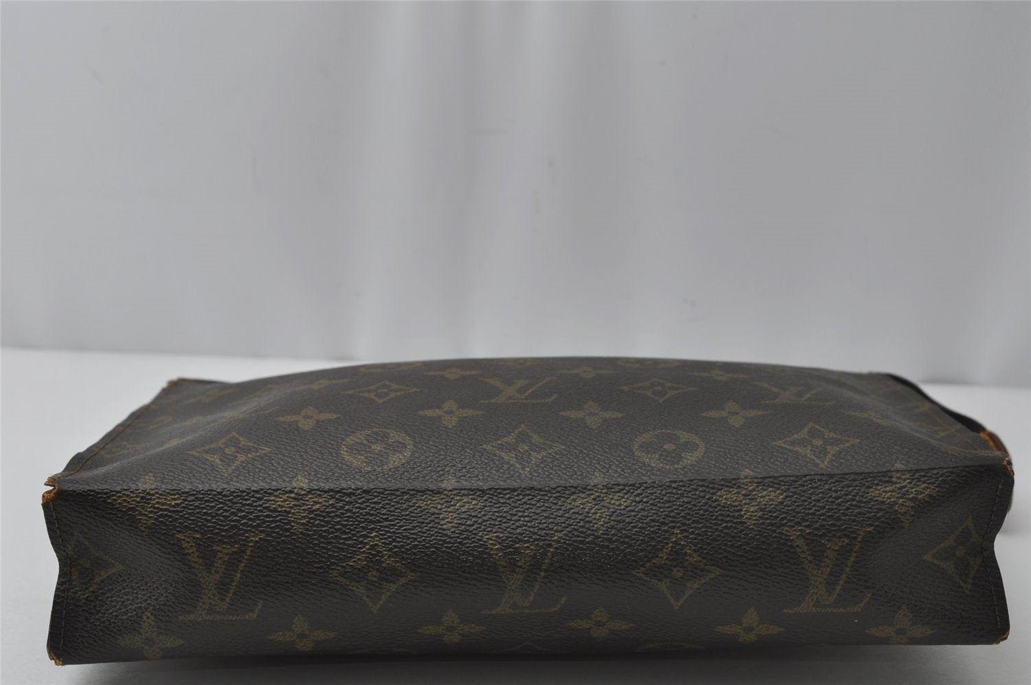 Auth Louis Vuitton Monogram Poche Toilette 26 Cosmetics Pouch Old Model LV 2751J