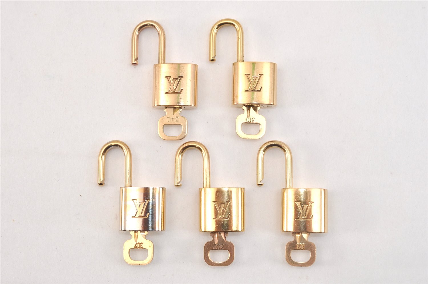 Authentic Louis Vuitton Padlock & Keys 10Set LV 2752L