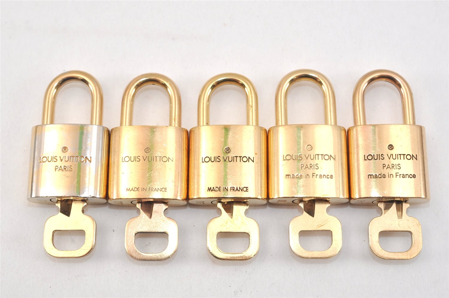 Authentic Louis Vuitton Padlock & Keys 10Set LV 2752L