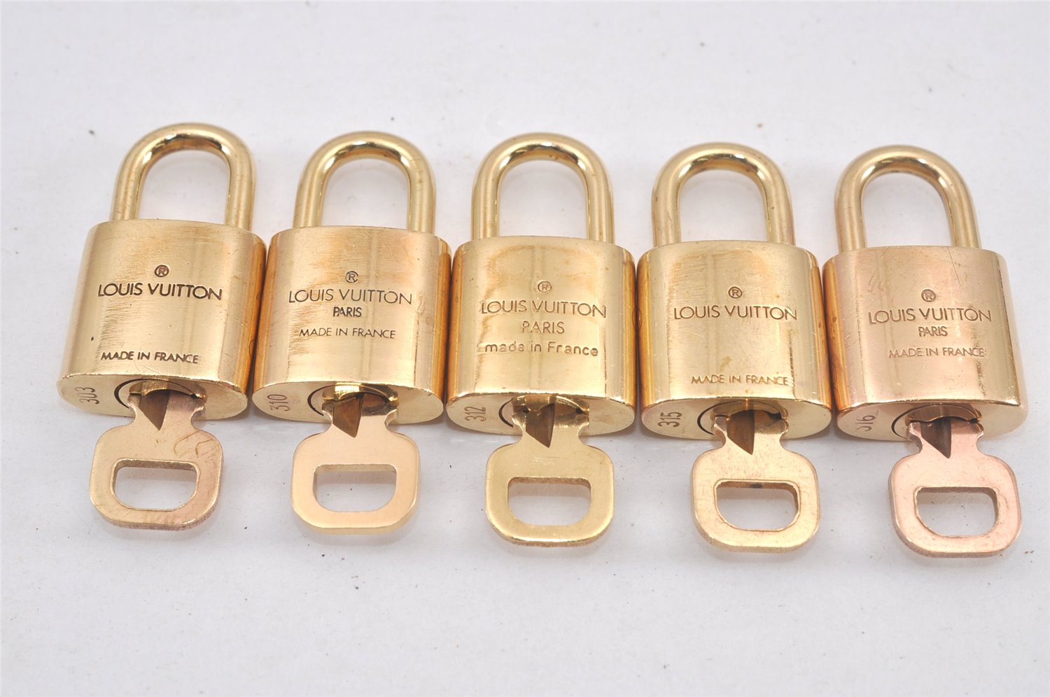 Authentic Louis Vuitton Padlock & Keys 10Set LV 2754L