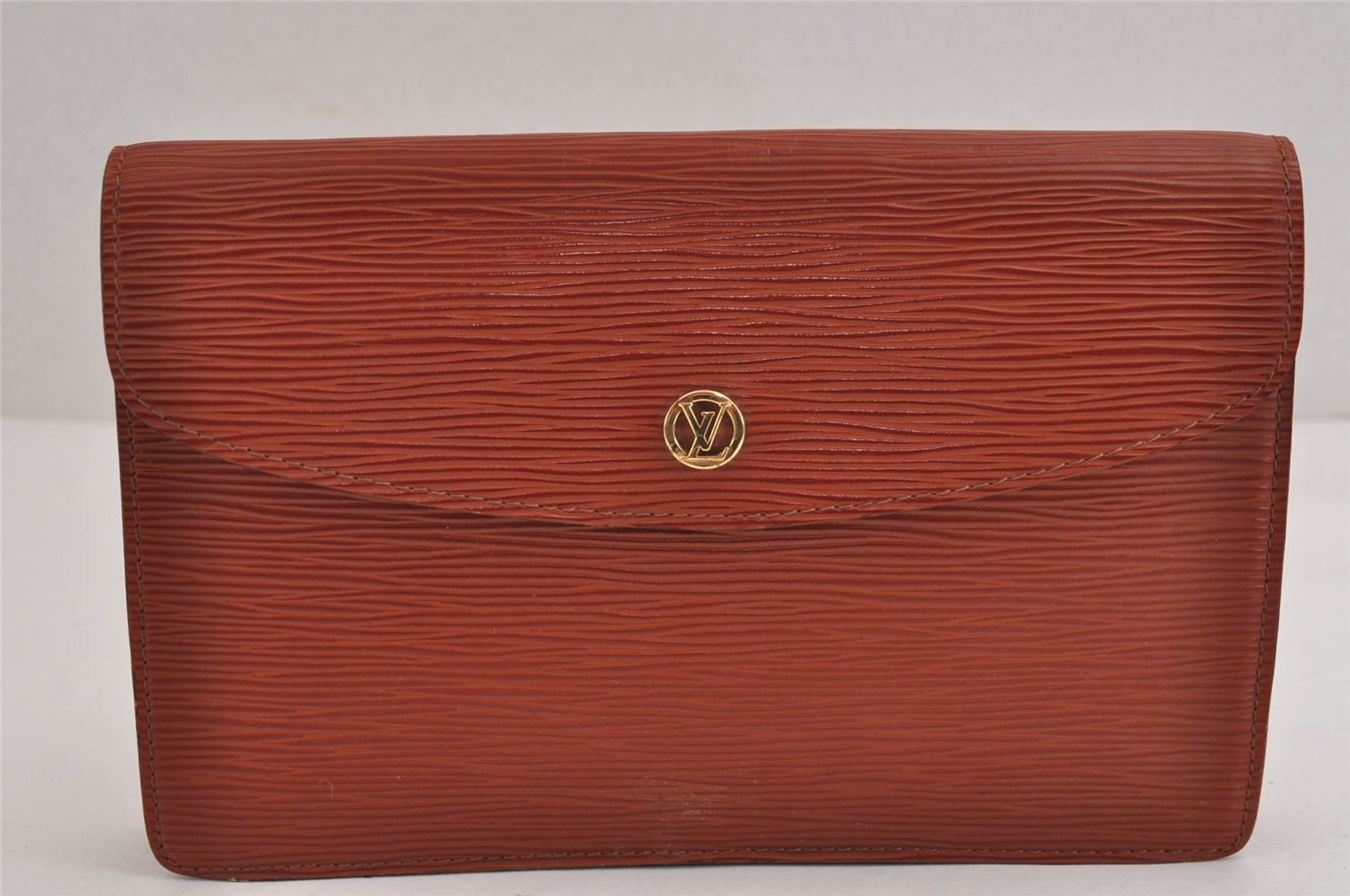 Authentic Louis Vuitton Epi Montaigne 23 Clutch Hand Bag Brown M52663 LV 2757J