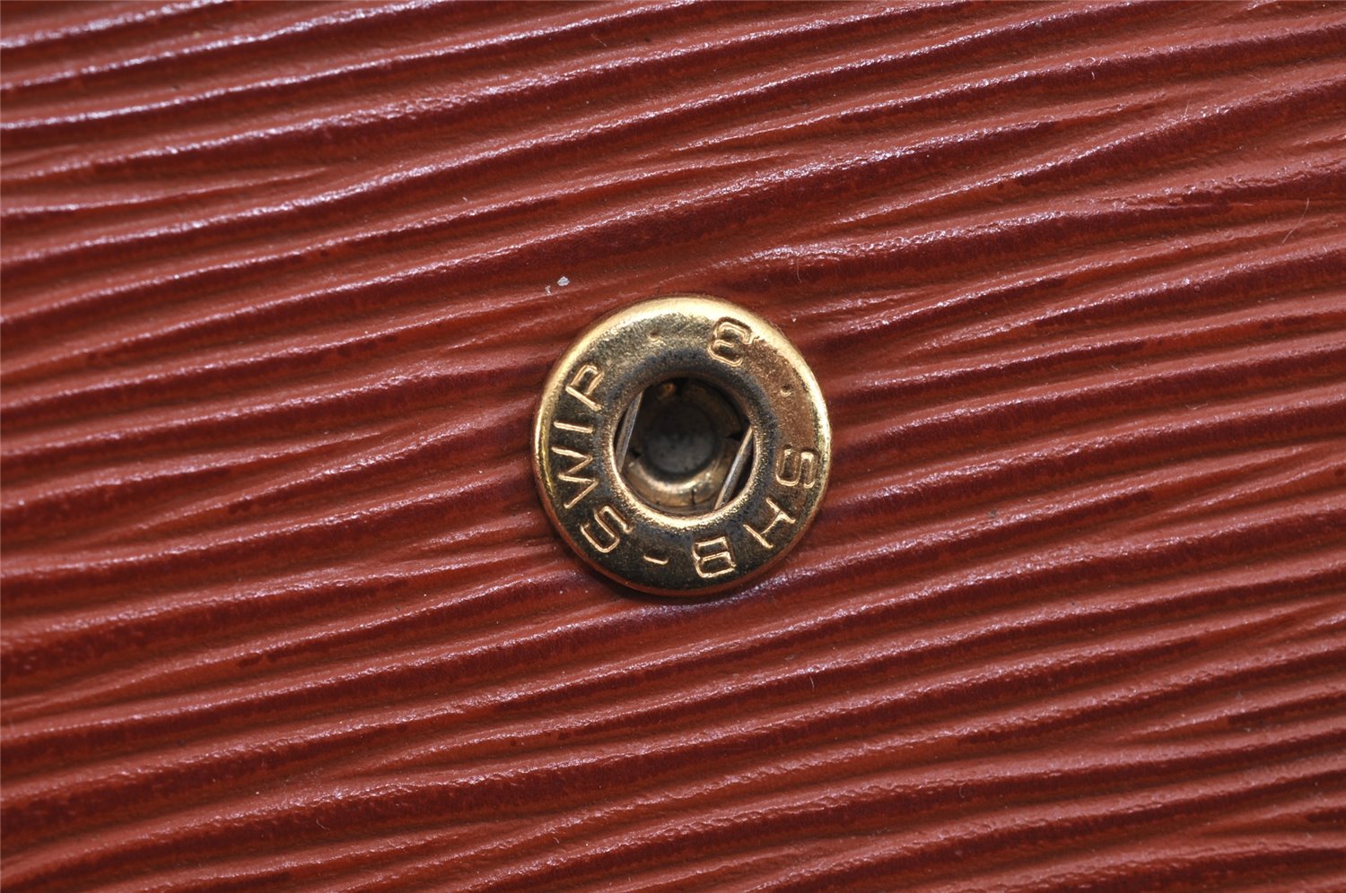 Authentic Louis Vuitton Epi Montaigne 23 Clutch Hand Bag Brown M52663 LV 2757J