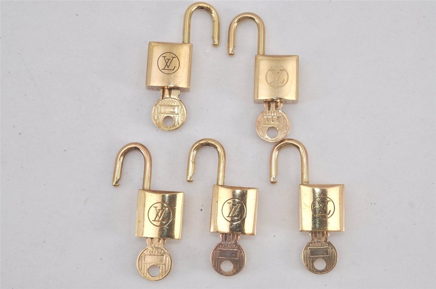 Authentic Louis Vuitton Padlock & Keys 10Set Old Model LV 2757L