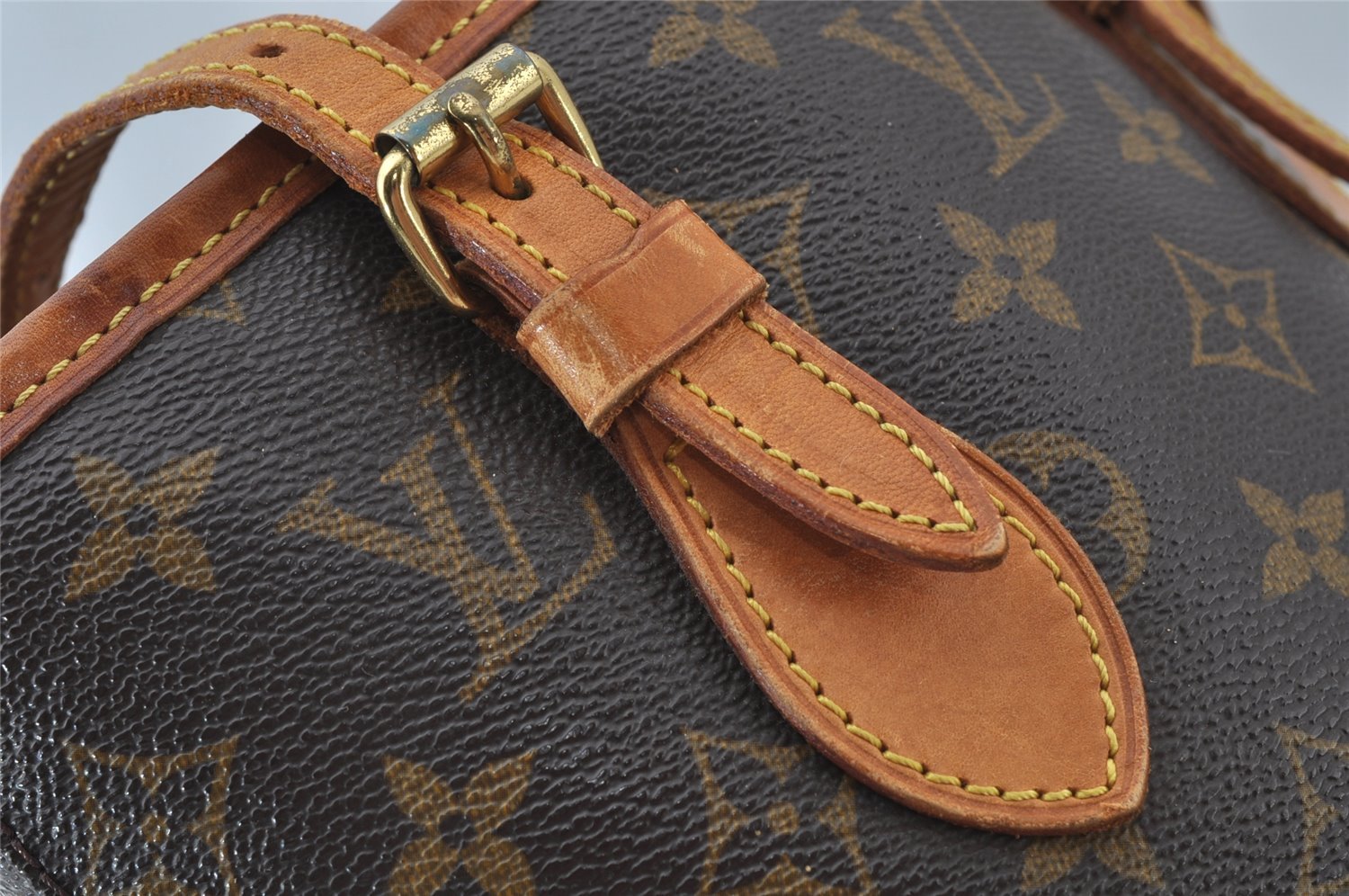 Authentic Louis Vuitton Monogram Bucket PM Shoulder Tote Bag M42238 Junk 2759J