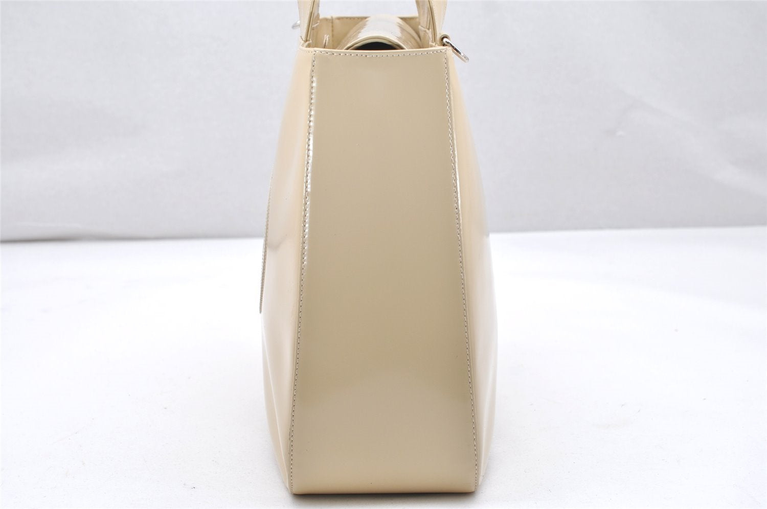 Authentic GUCCI Vintage 2Way Shoulder Tote Bag Enamel Beige Junk 2760K