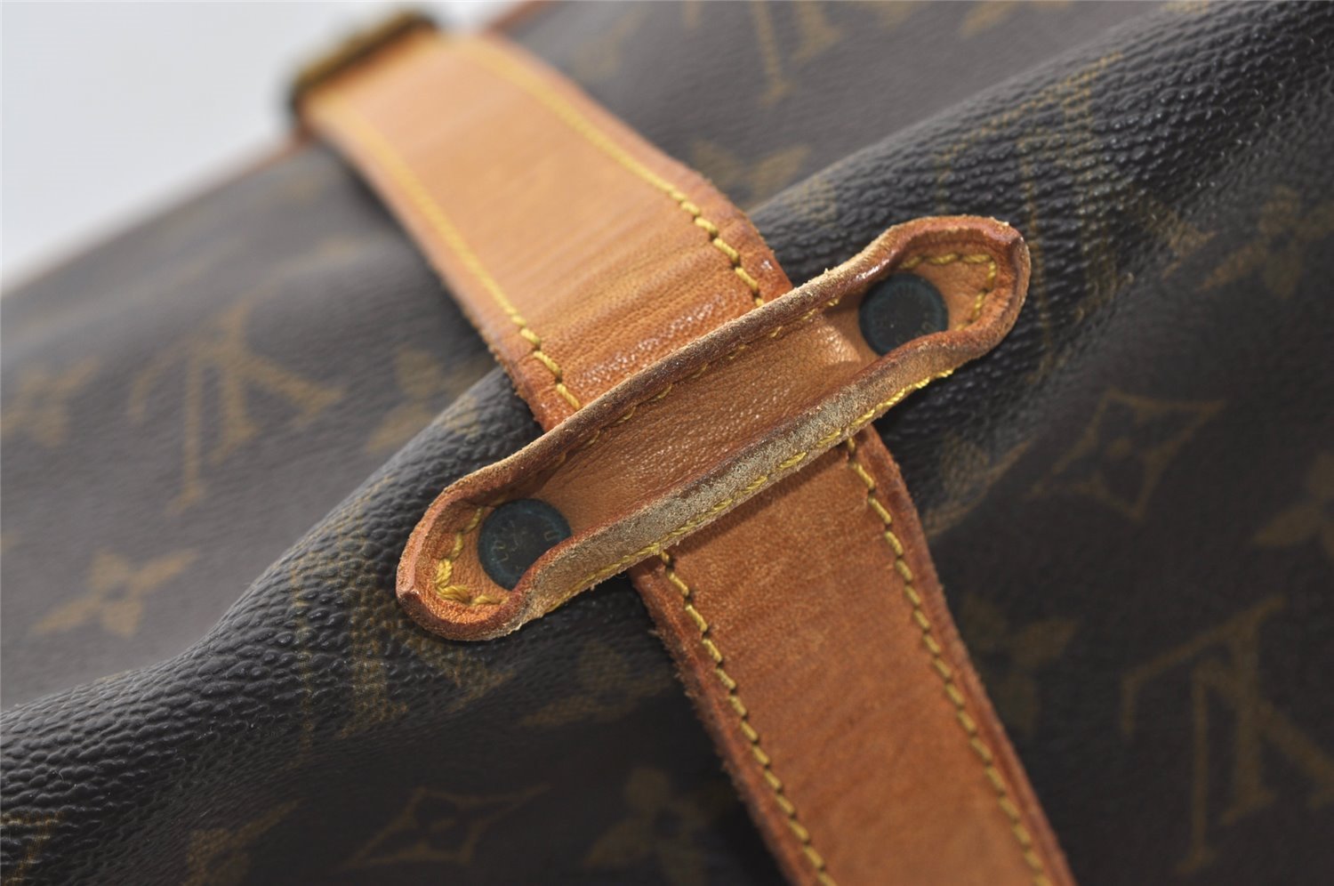 Authentic Louis Vuitton Monogram Saumur 35 Shoulder Cross Bag M42254 LV 2761J