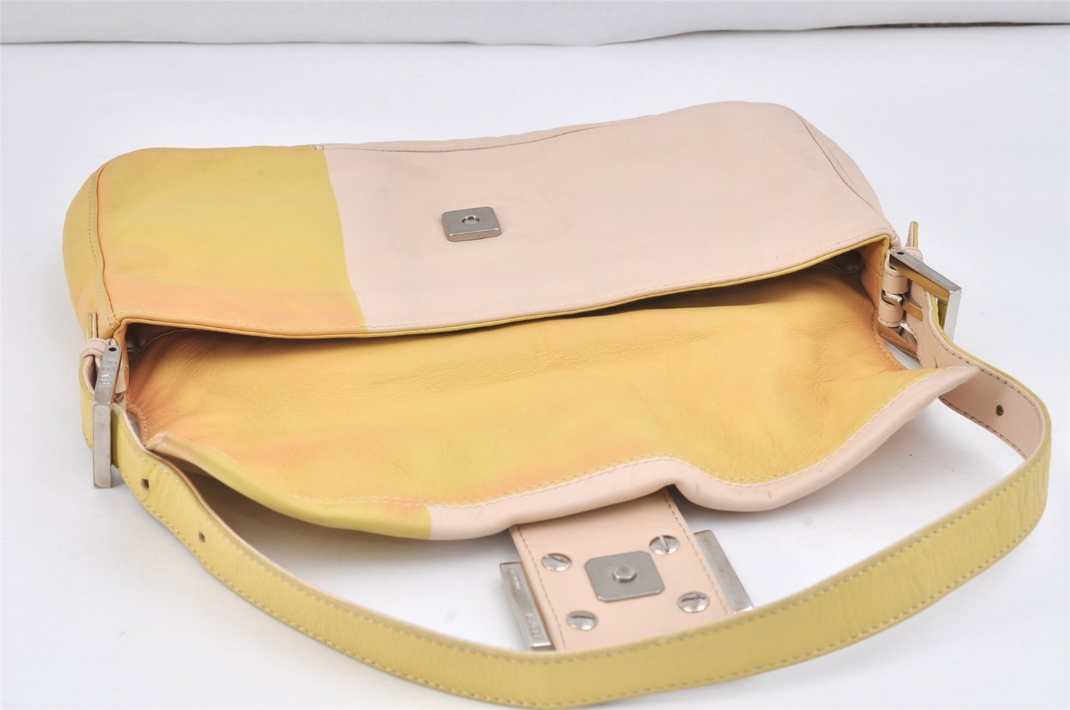 Authentic FENDI Mamma Baguette Shoulder Hand Bag Leather Beige Yellow 2761K