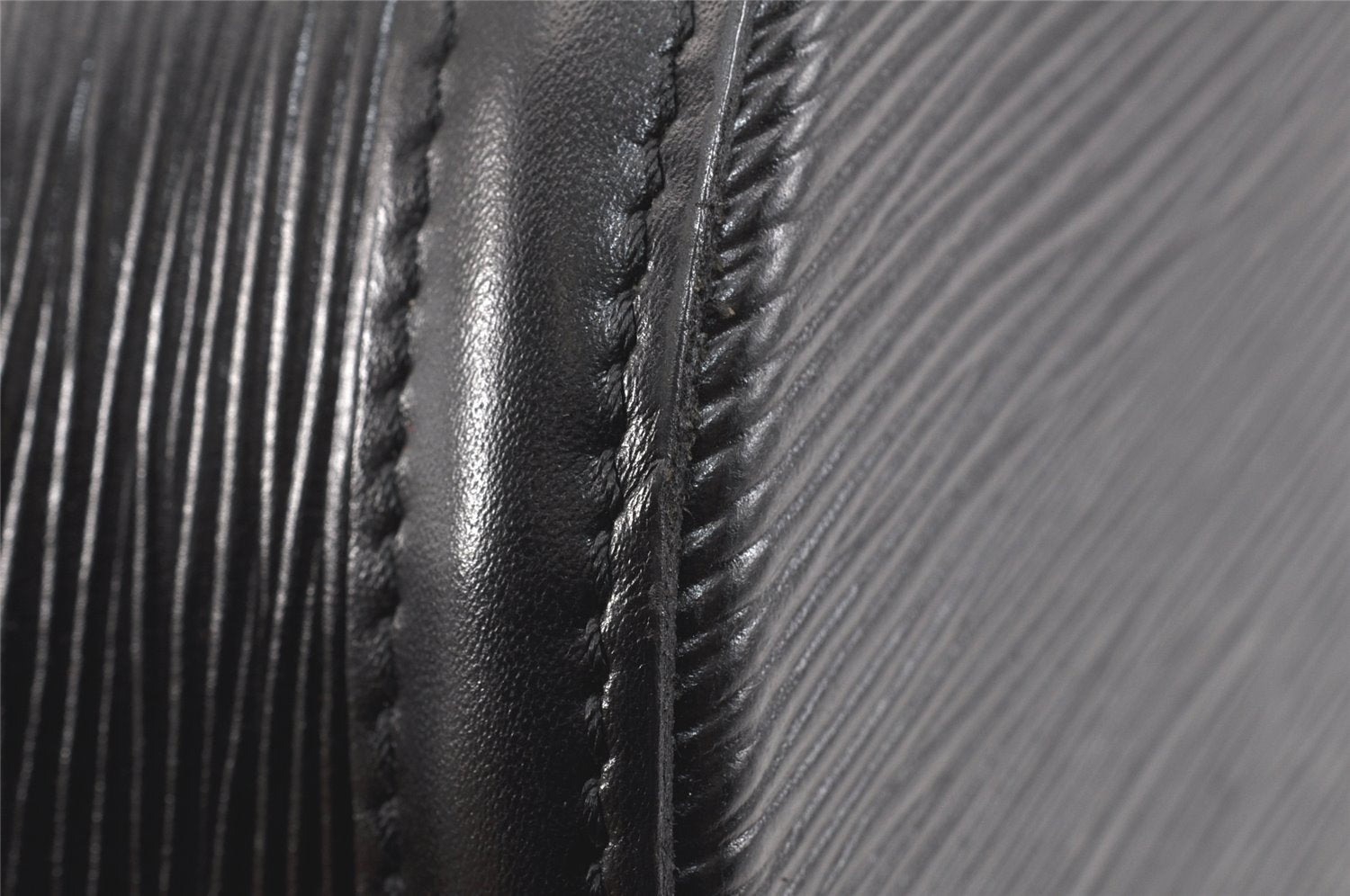 Auth Louis Vuitton Epi Saint Jacques Shopping Shoulder Bag Black M52262 LV 2776K