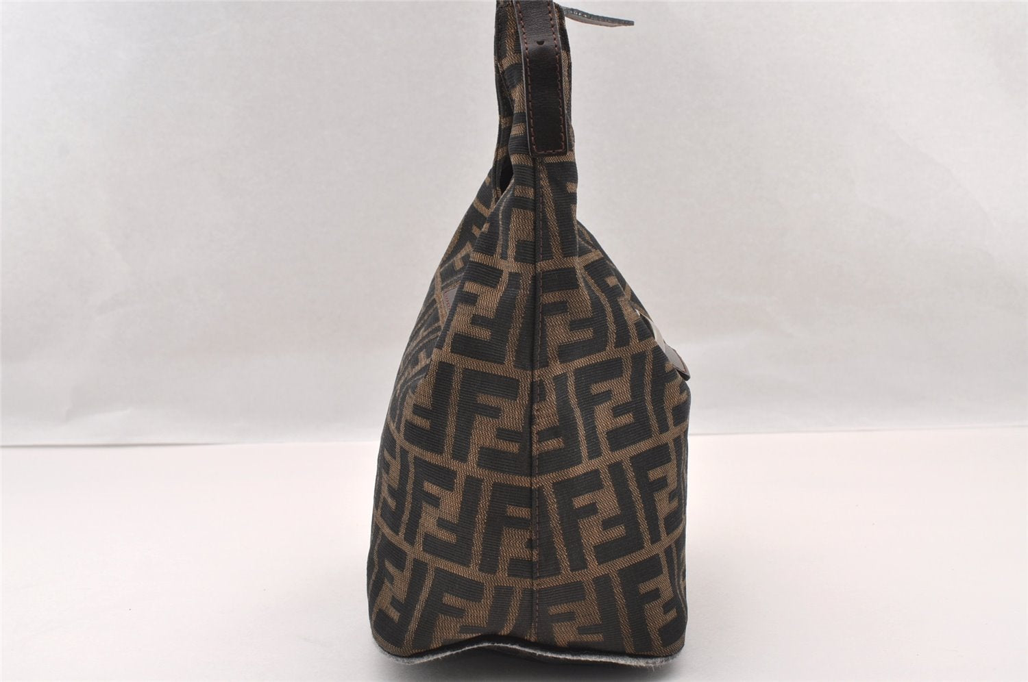 Authentic FENDI Zucca Shoulder Hand Bag Purse Canvas Leather Brown Black 2779I