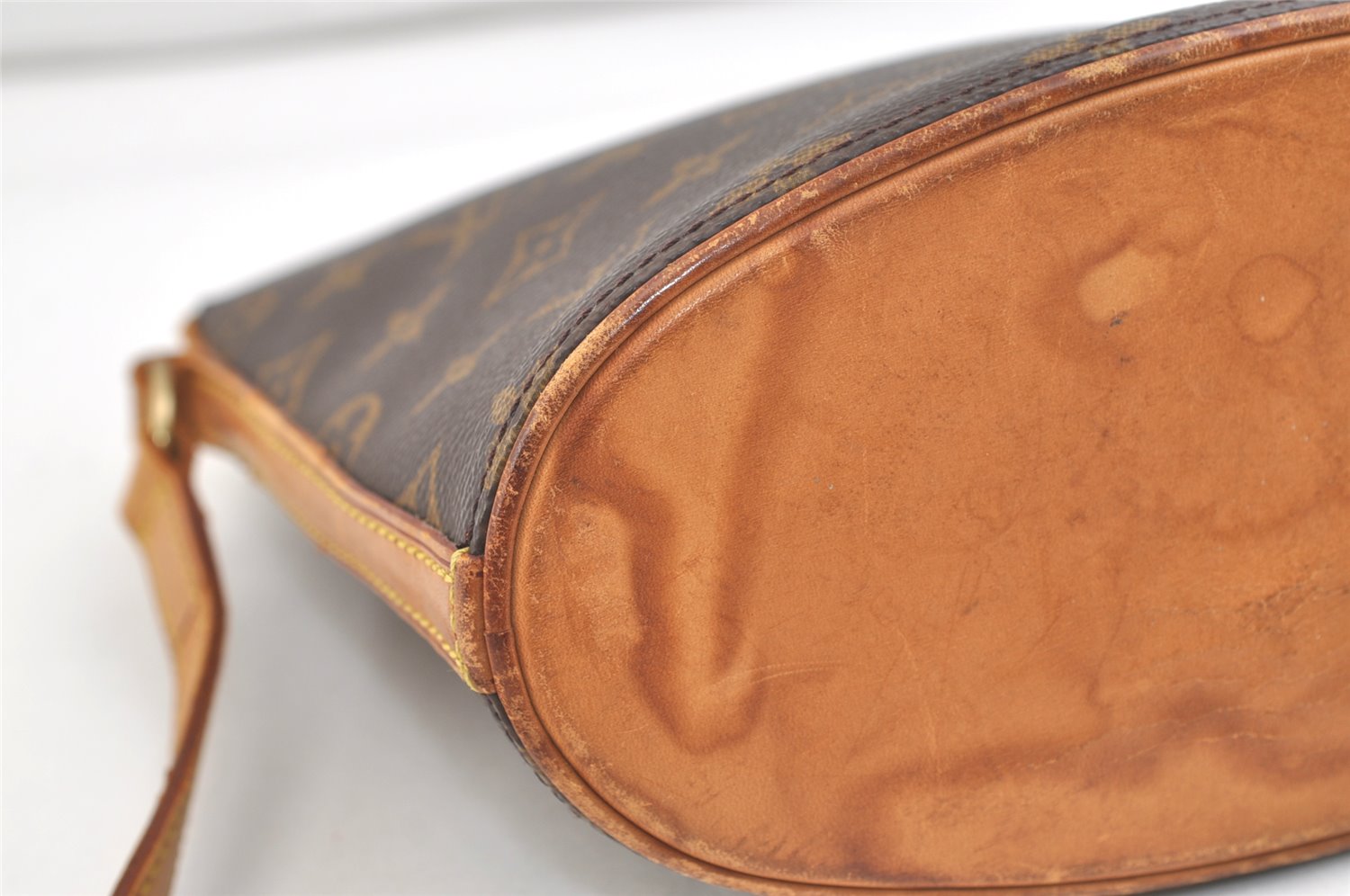 Authentic Louis Vuitton Monogram Drouot Shoulder Cross Body Bag M51290 LV 2782K