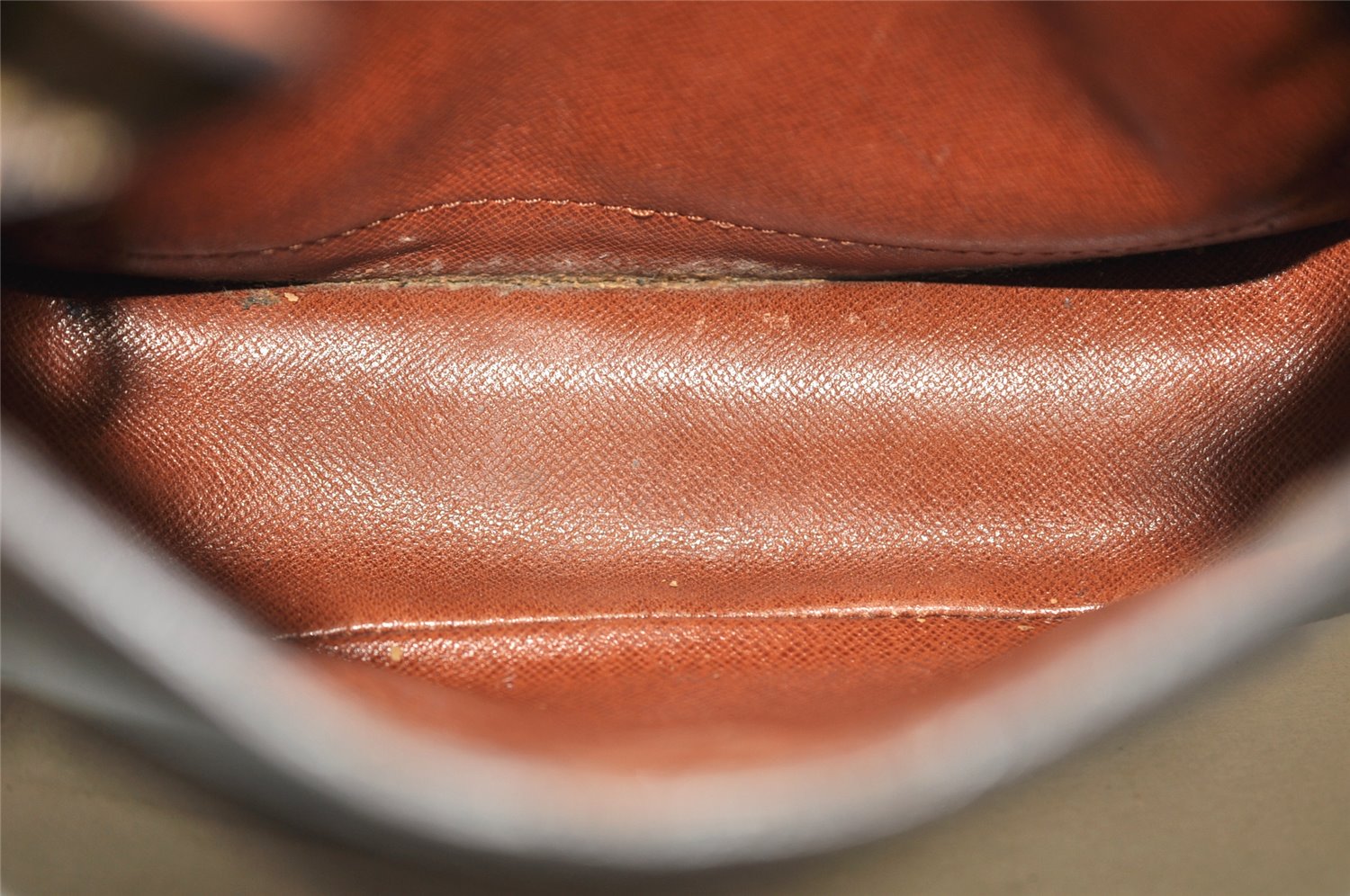 Authentic Louis Vuitton Monogram Saint Cloud MM M51243 Shoulder Cross Bag 2783K