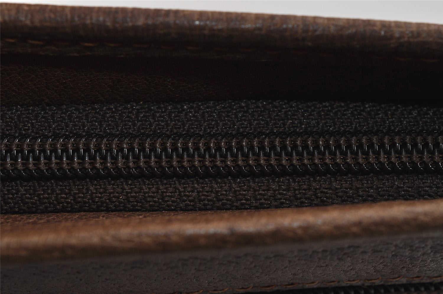 Authentic GUCCI Vintage Clutch Hand Bag Purse GG PVC Leather Brown 2788J