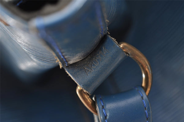 Authentic Louis Vuitton Epi Petit Noe Shoulder Drawstring Bag M44105 Blue 2796I