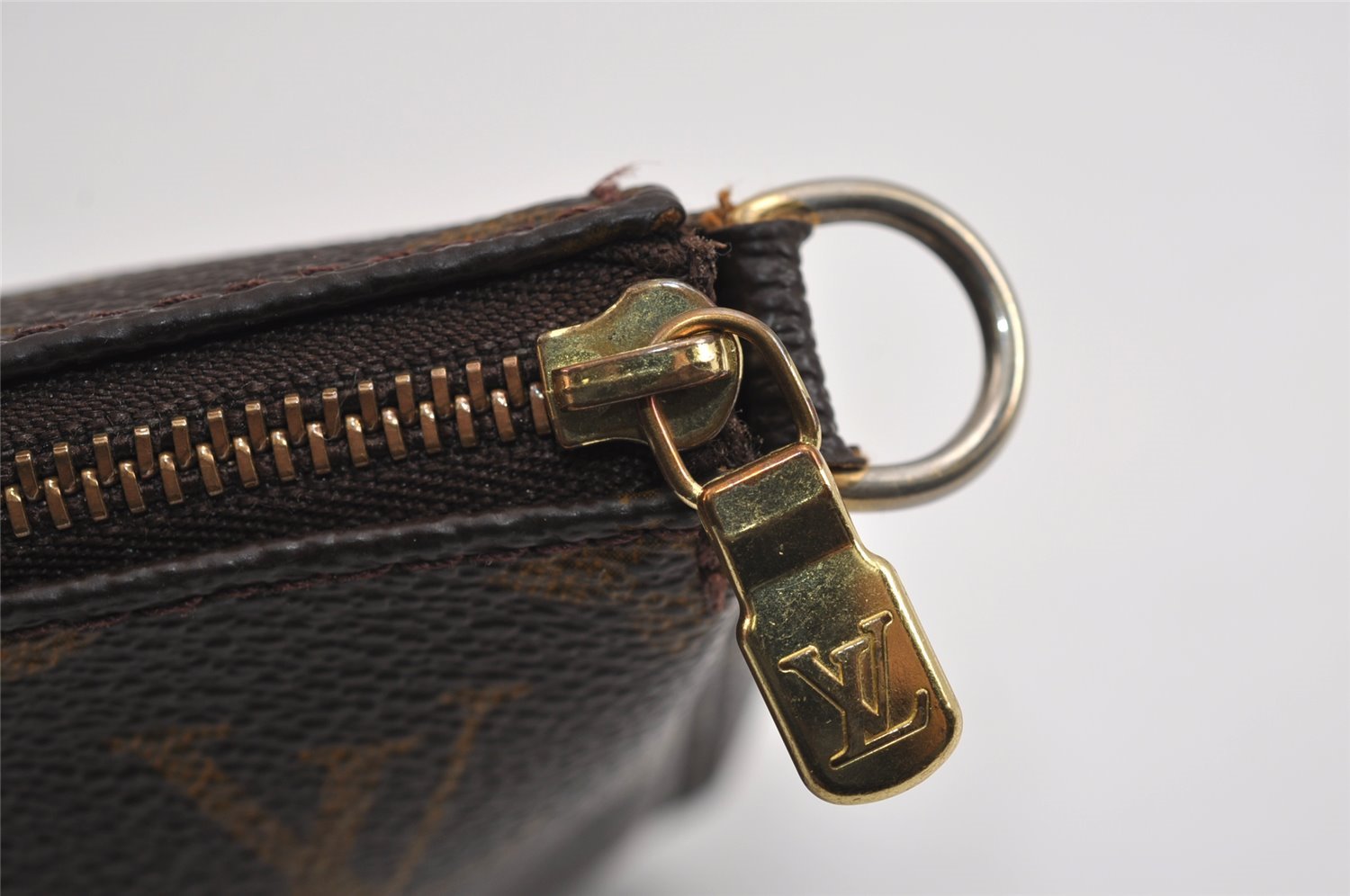 Authentic Louis Vuitton Monogram Pochette Accessoires Pouch M51980 LV 2796J