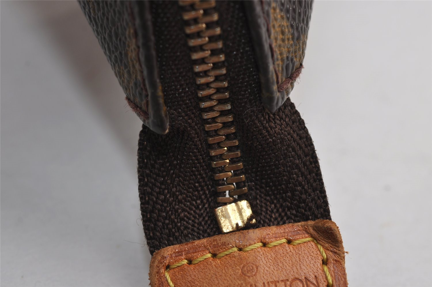 Authentic Louis Vuitton Monogram Pochette Accessoires Pouch M51980 LV 2796J