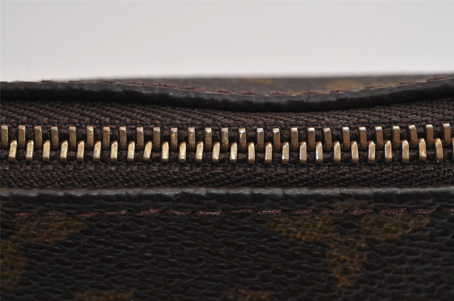 Authentic Louis Vuitton Monogram Pochette Accessoires Pouch M51980 LV 2796J