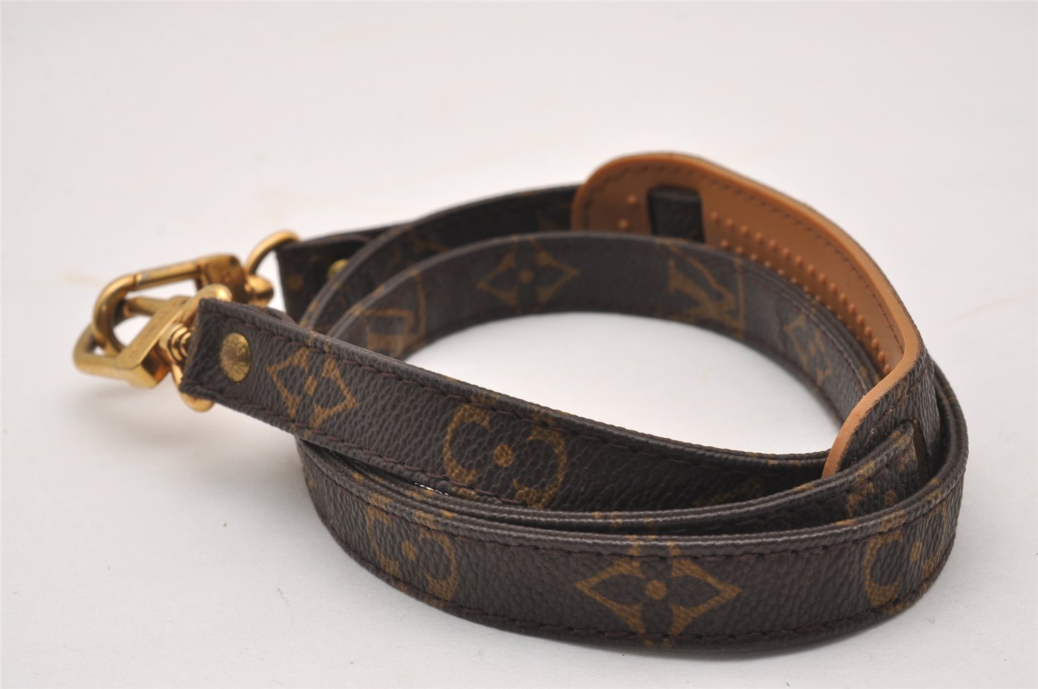 Authentic Louis Vuitton Monogram Shoulder Strap 46.1