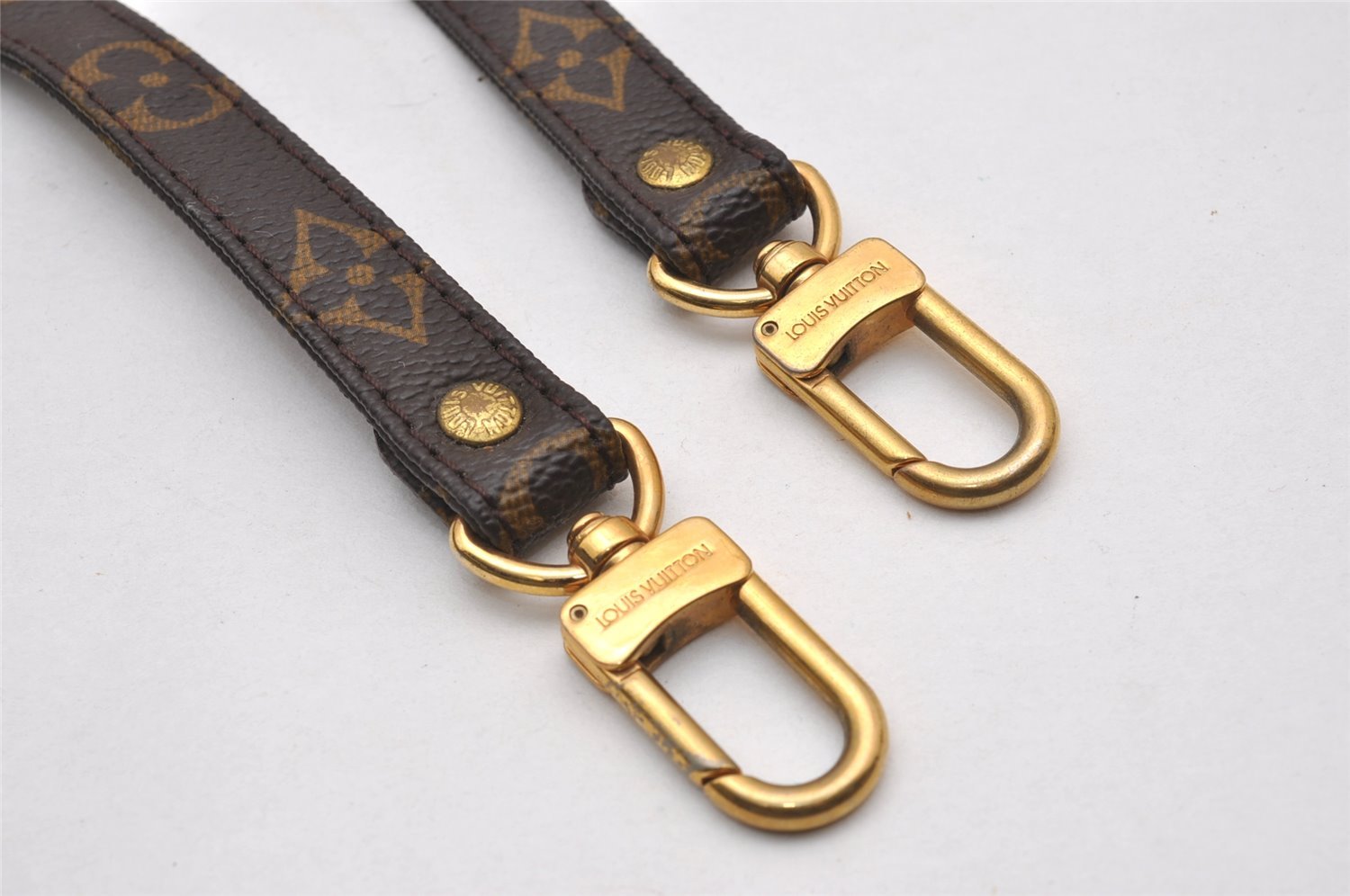 Authentic Louis Vuitton Monogram Shoulder Strap 46.1