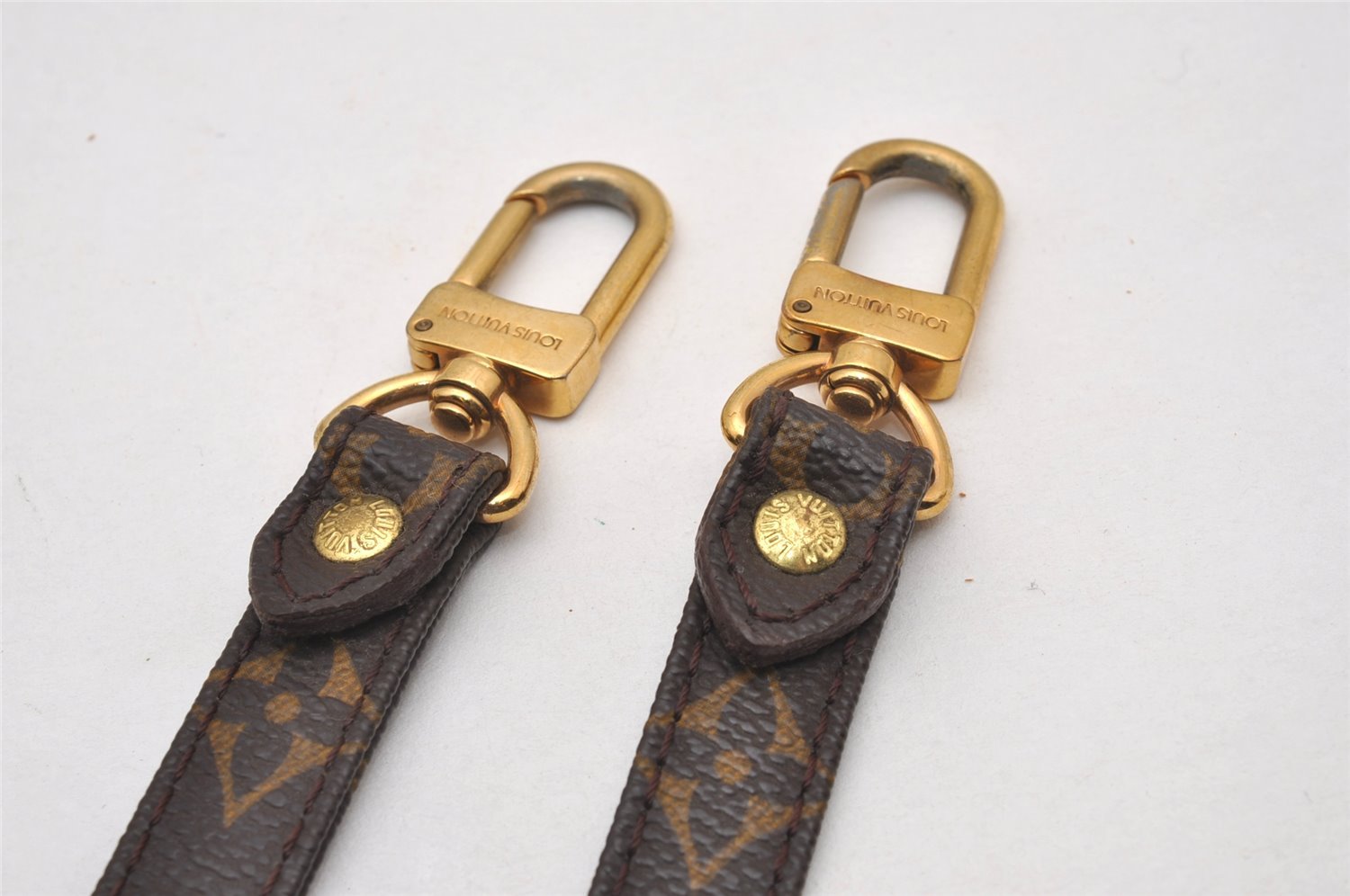 Authentic Louis Vuitton Monogram Shoulder Strap 46.1