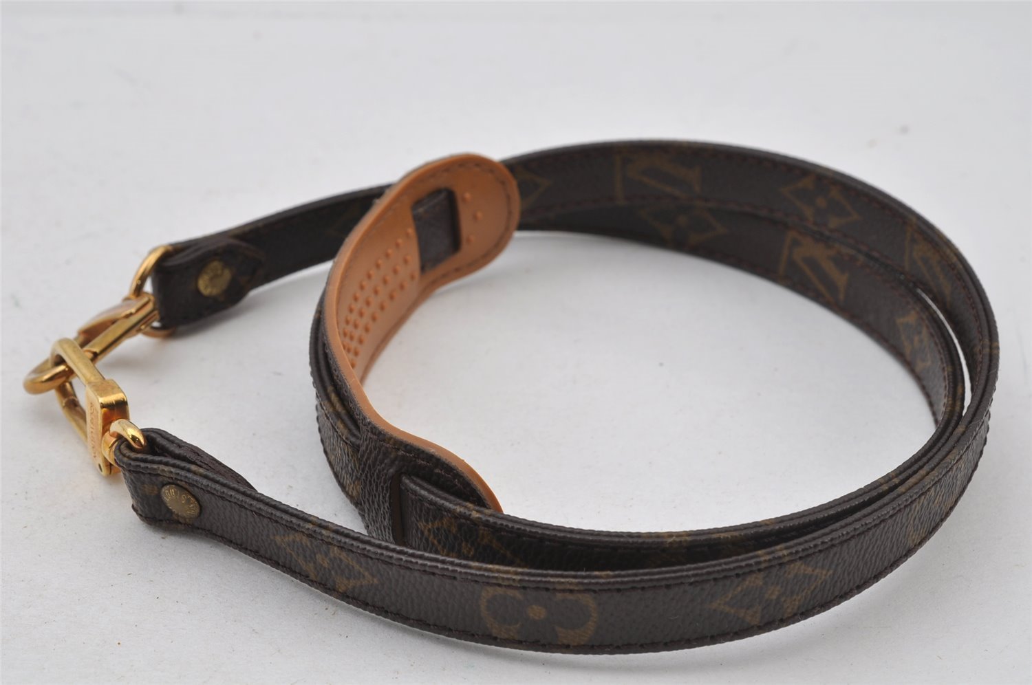 Authentic Louis Vuitton Monogram Shoulder Strap 38.8