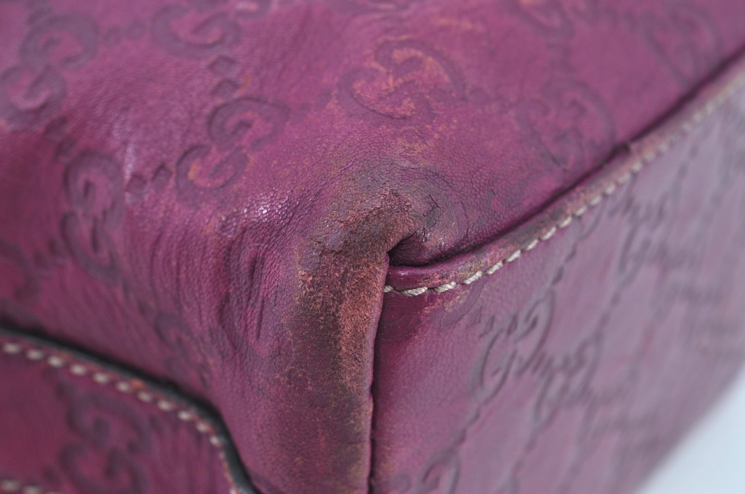 Authentic GUCCI Guccissima GG Leather Shoulder Bag Purse 257282 Purple 2803I