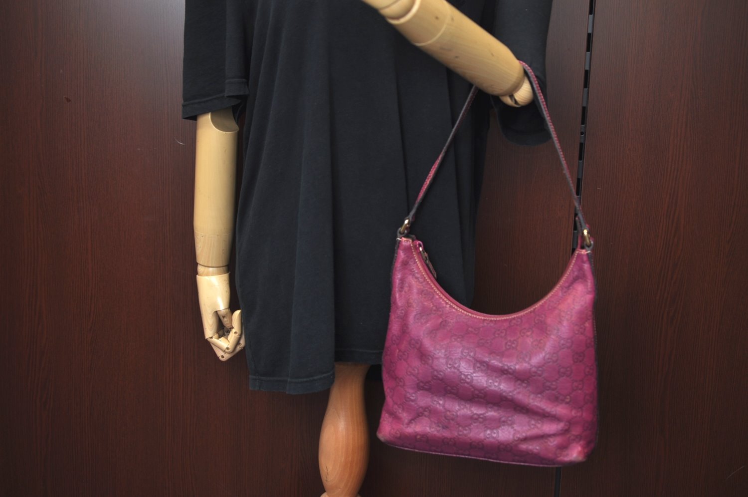 Authentic GUCCI Guccissima GG Leather Shoulder Bag Purse 257282 Purple 2803I