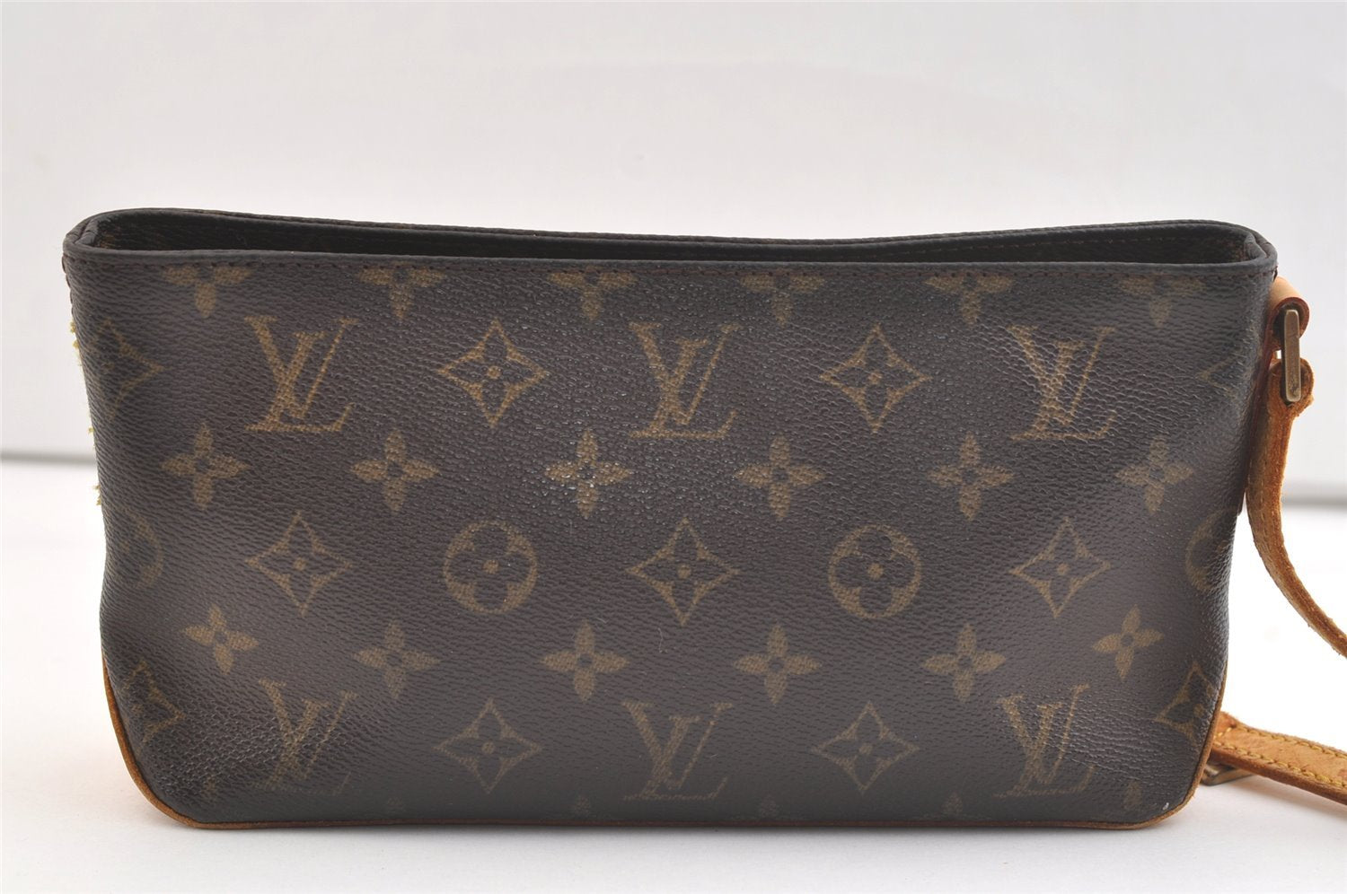 Authentic Louis Vuitton Monogram Trotteur Shoulder Cross Bag M51240 Junk 2804K