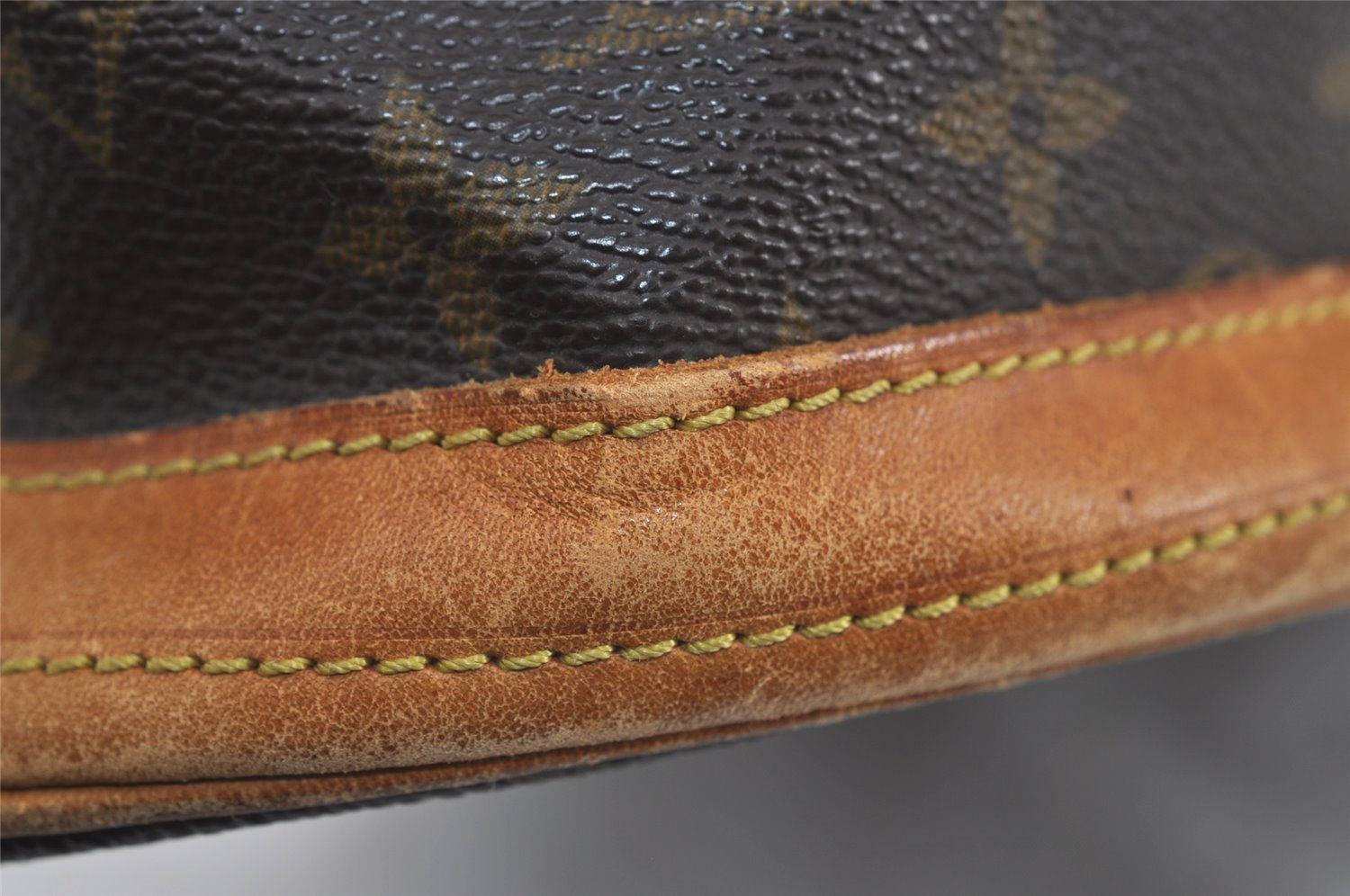 Authentic Louis Vuitton Monogram Bucket PM Shoulder Tote Bag M42238 Junk 2805I