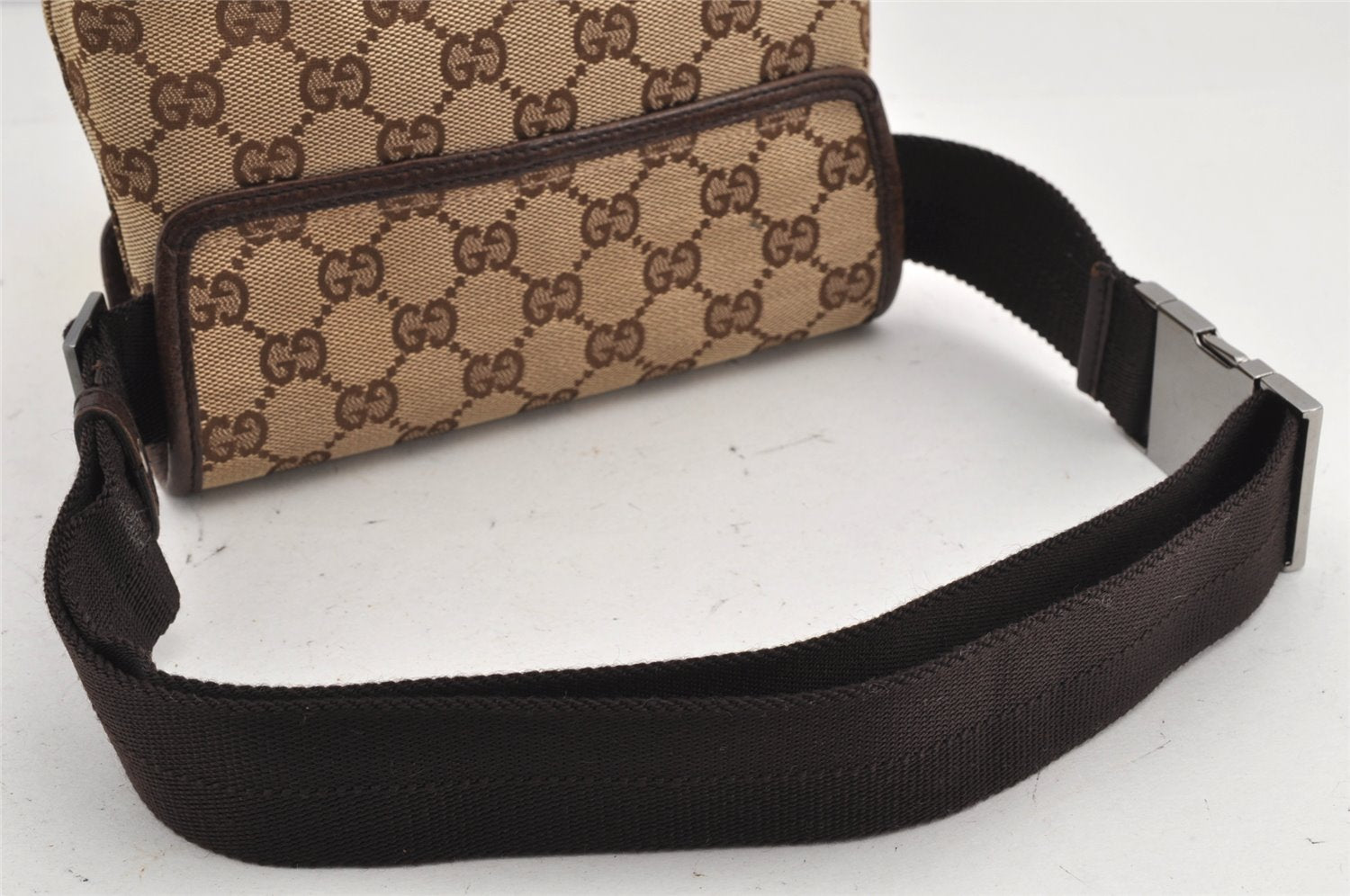 Authentic GUCCI Vintage Waist Body Bag Purse GG Canvas Leather 92543 Brown 2805K