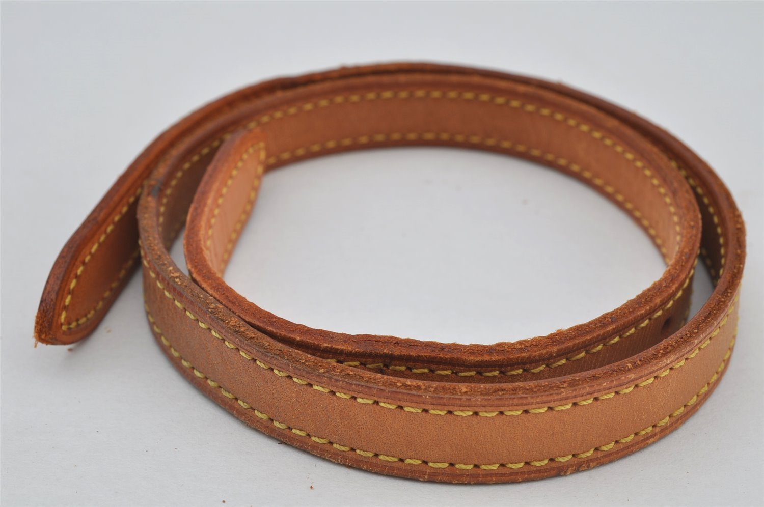 Authentic Louis Vuitton Leather Shoulder Strap For Bucket PM 27.6