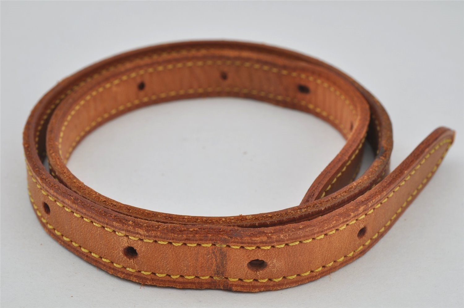 Authentic Louis Vuitton Leather Shoulder Strap For Bucket PM 27.6