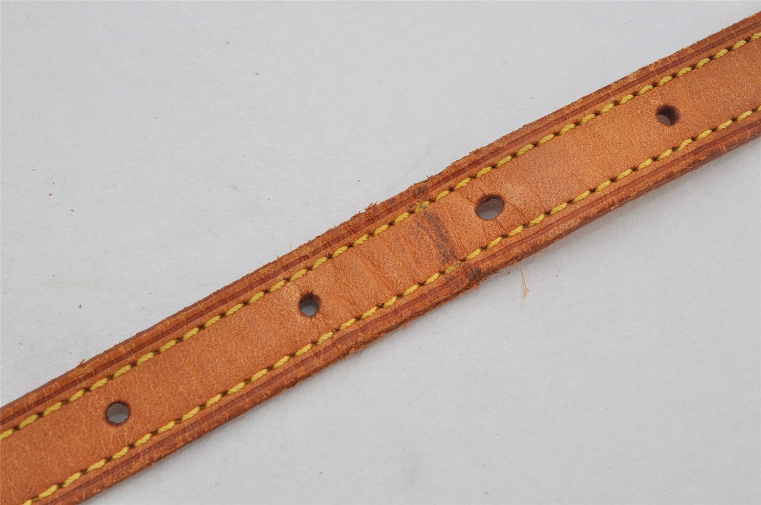 Authentic Louis Vuitton Leather Shoulder Strap For Bucket PM 27.6