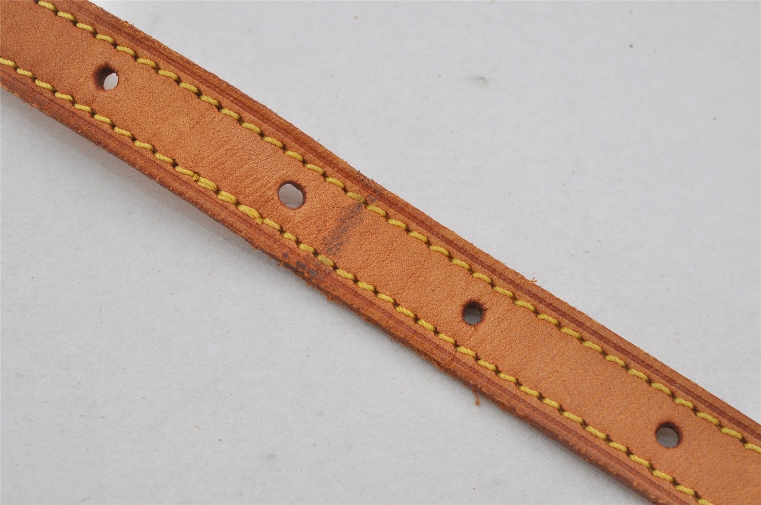 Authentic Louis Vuitton Leather Shoulder Strap For Bucket PM 27.6