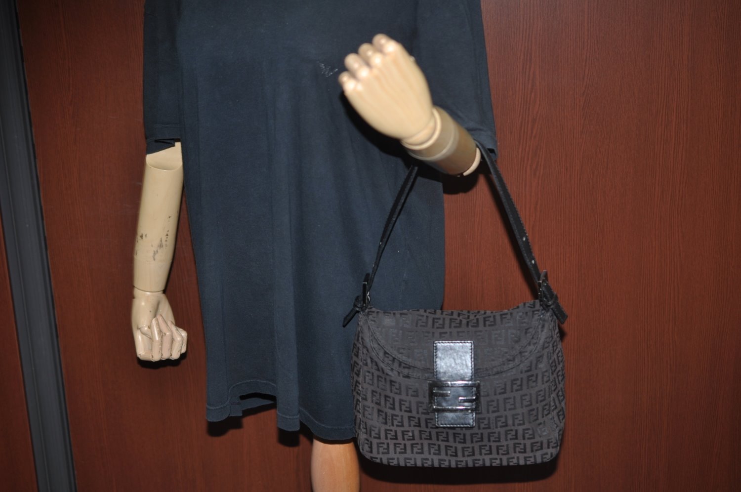 Authentic FENDI Zucchino Mamma Baguette Shoulder Bag Canvas Leather Brown 2809I