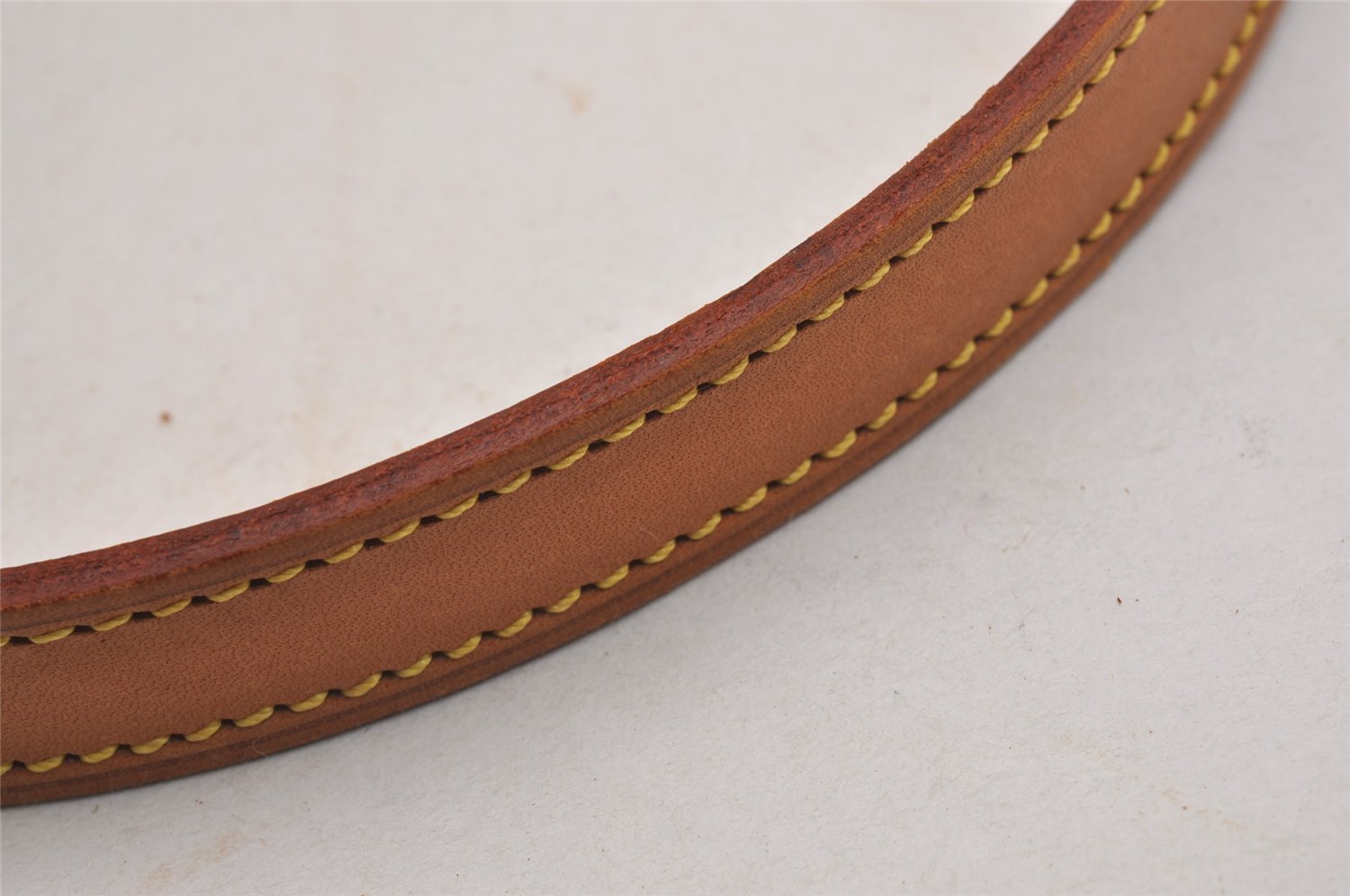 Authentic Louis Vuitton Leather Shoulder Strap For Bucket GM 31.9