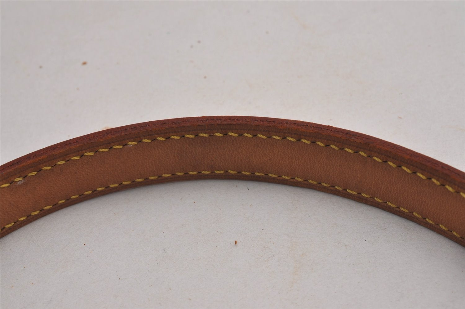 Authentic Louis Vuitton Leather Shoulder Strap For Bucket GM 31.9