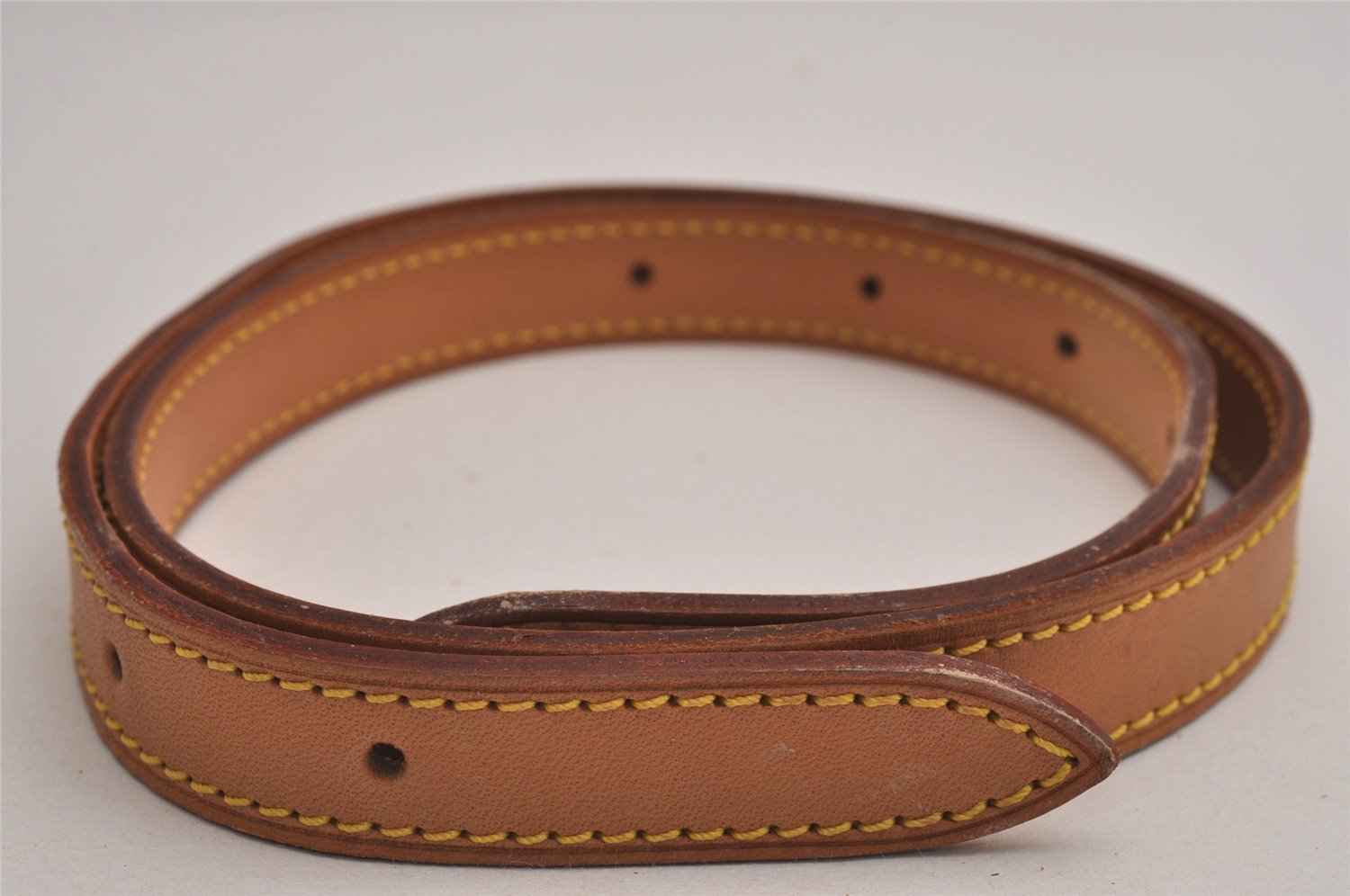 Authentic Louis Vuitton Leather Shoulder Strap For Bucket GM 31.9