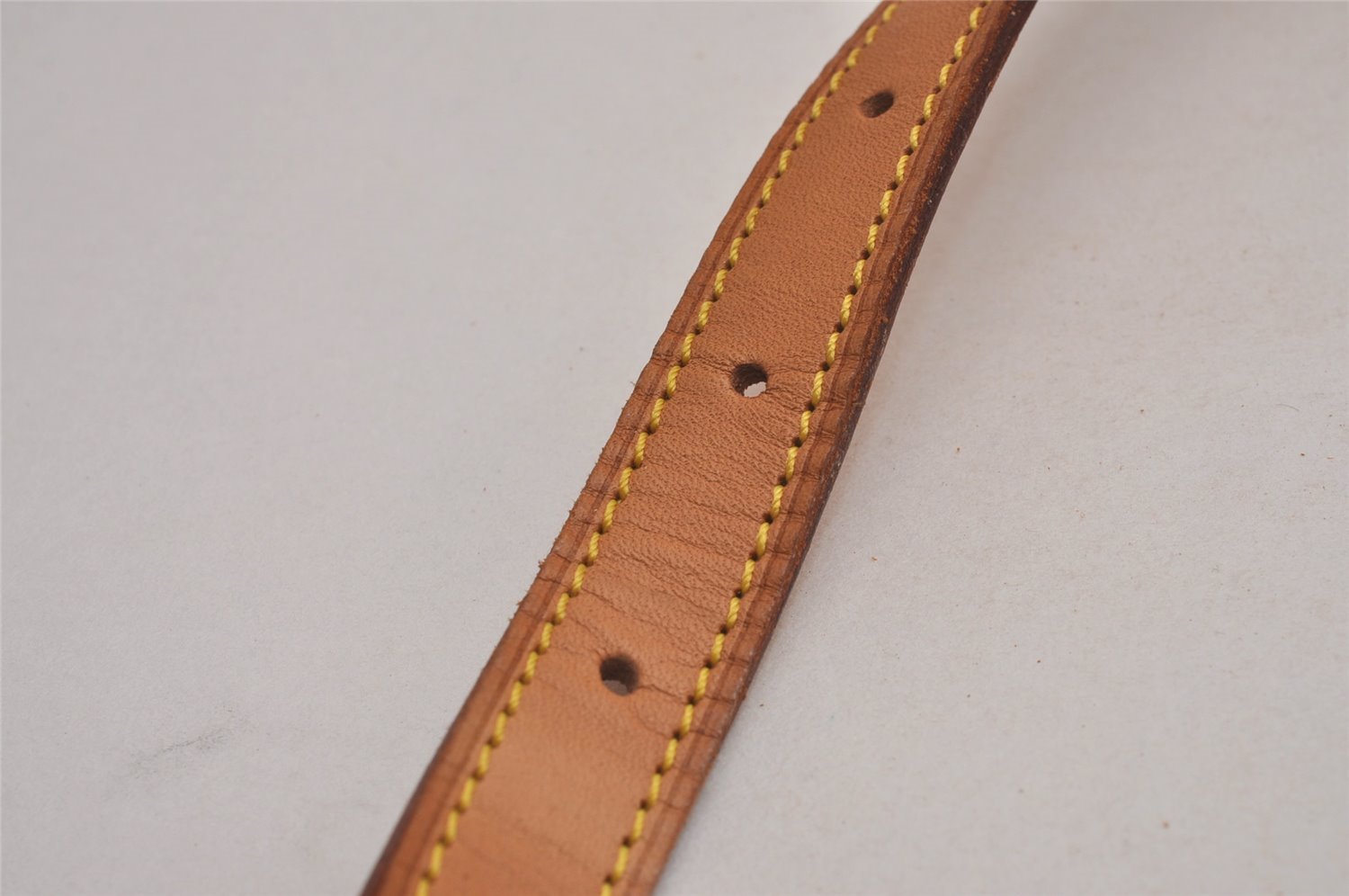 Authentic Louis Vuitton Leather Shoulder Strap For Bucket GM 31.9