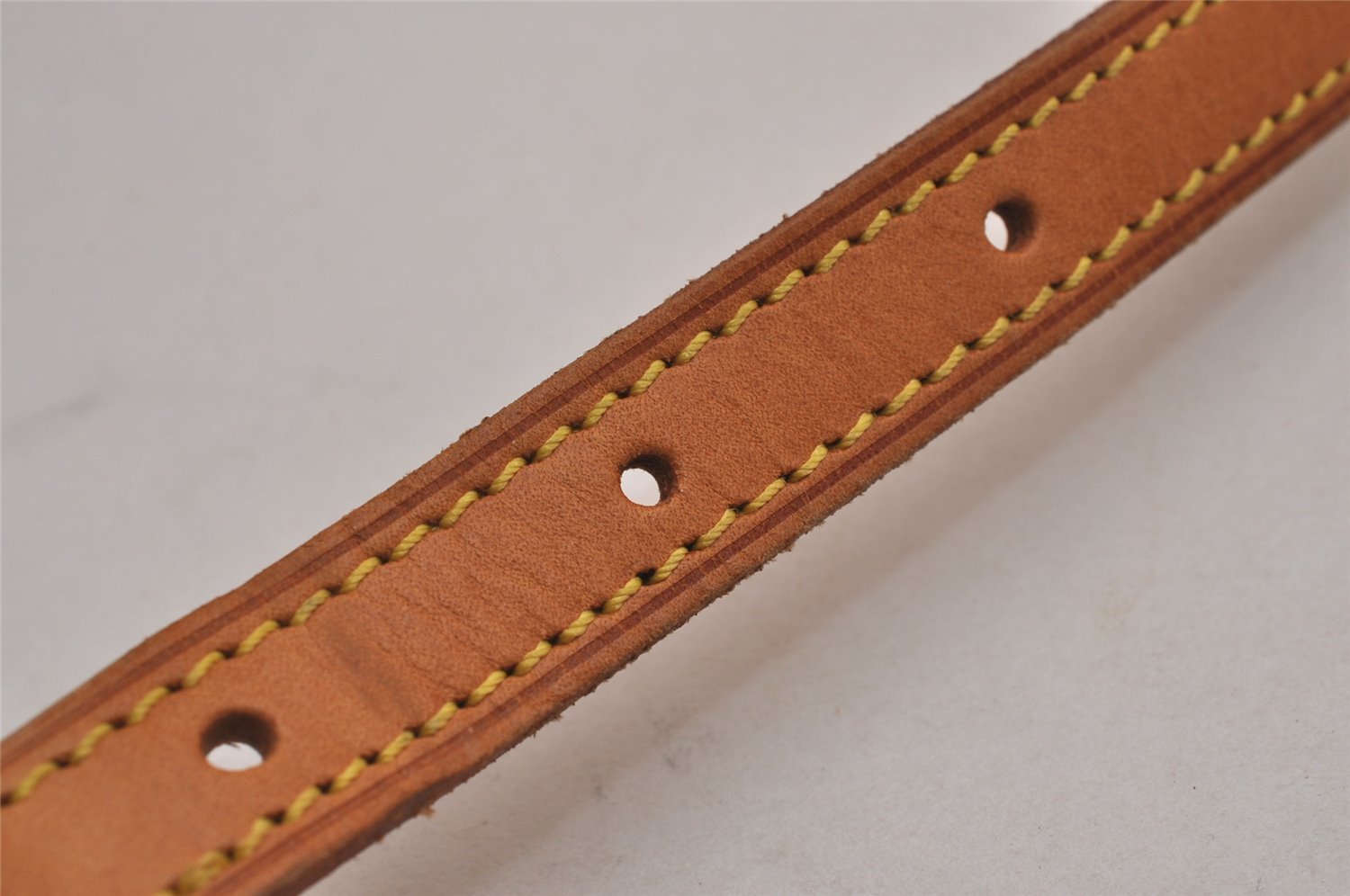 Authentic Louis Vuitton Leather Shoulder Strap For Bucket PM 27.6