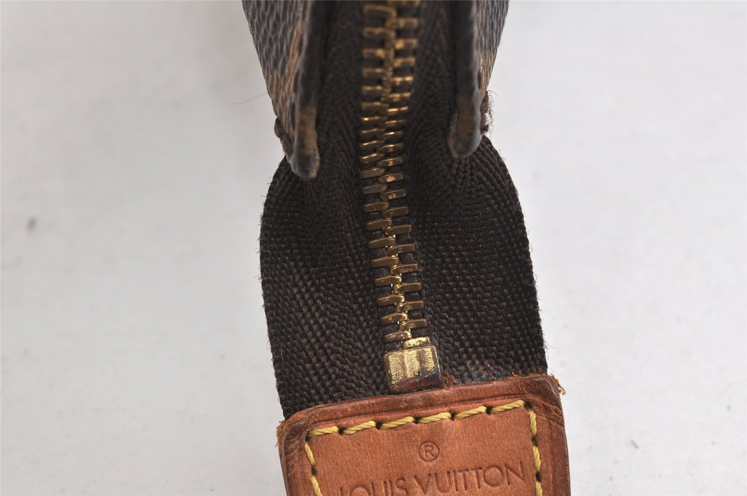 Authentic Louis Vuitton Monogram Pochette Accessoires Pouch M51980 Junk 2812K