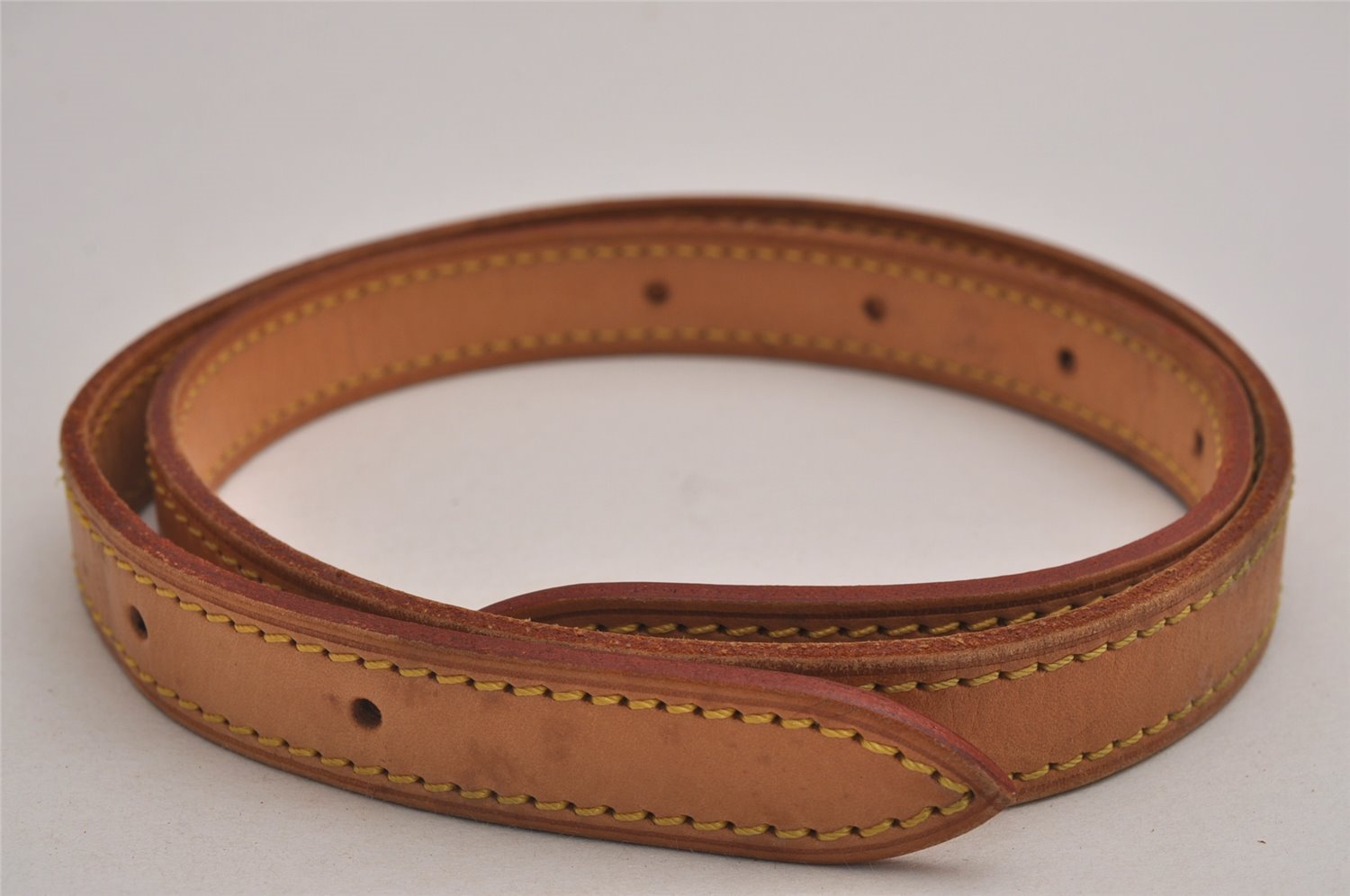 Authentic Louis Vuitton Leather Shoulder Strap For Bucket GM 31.9