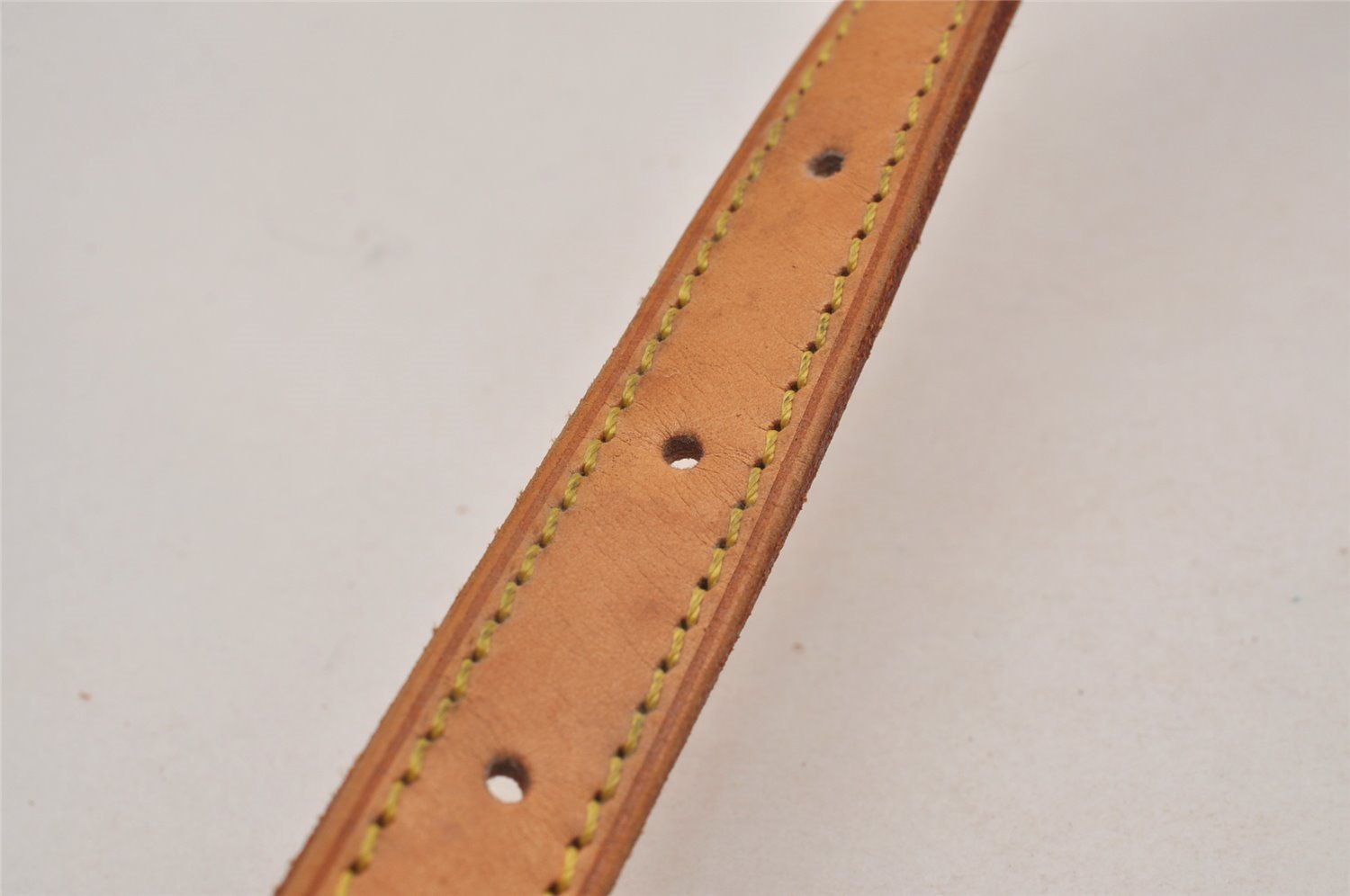 Authentic Louis Vuitton Leather Shoulder Strap For Bucket GM 31.9